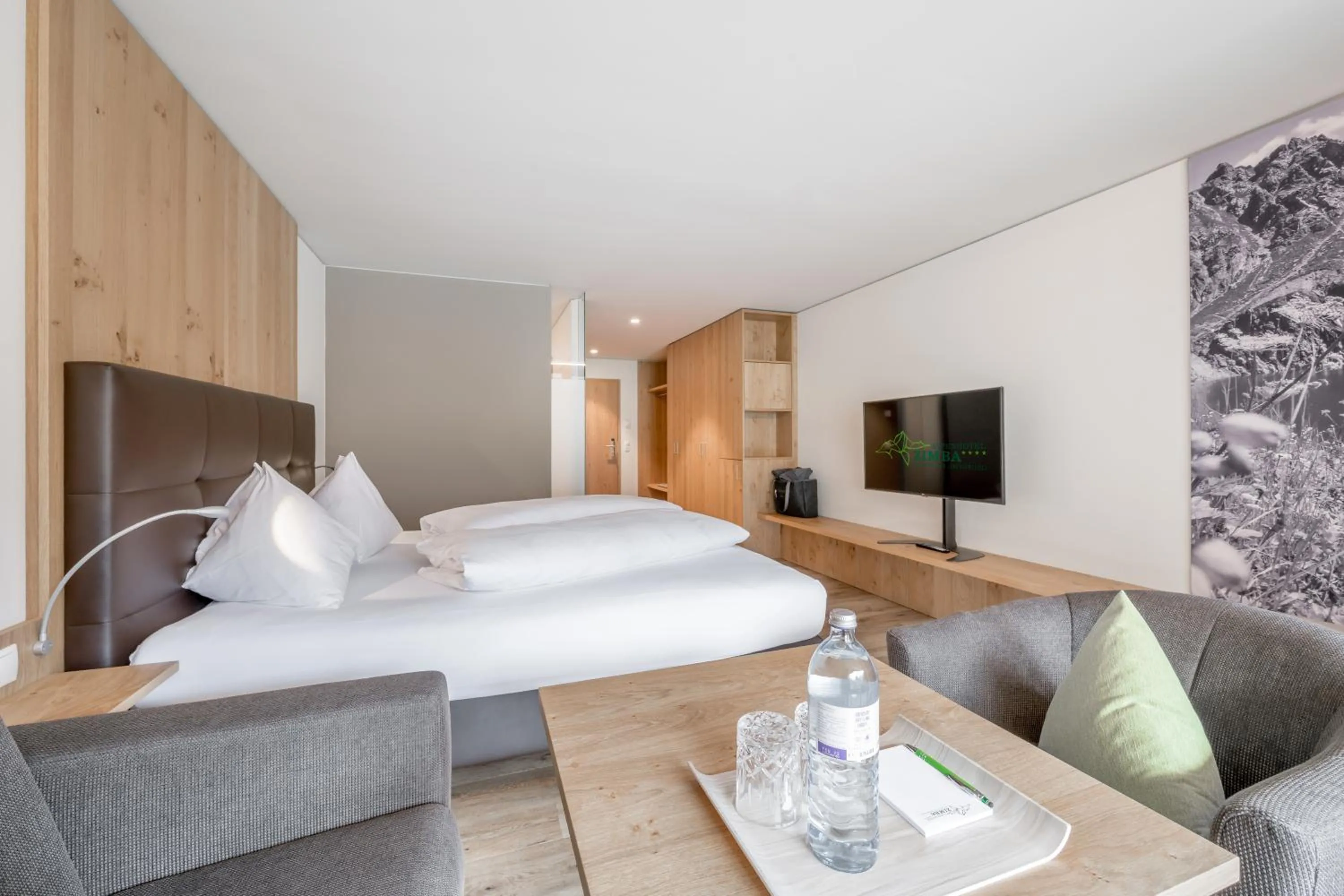 Photo of the whole room, Bed in Alpenhotel Zimba