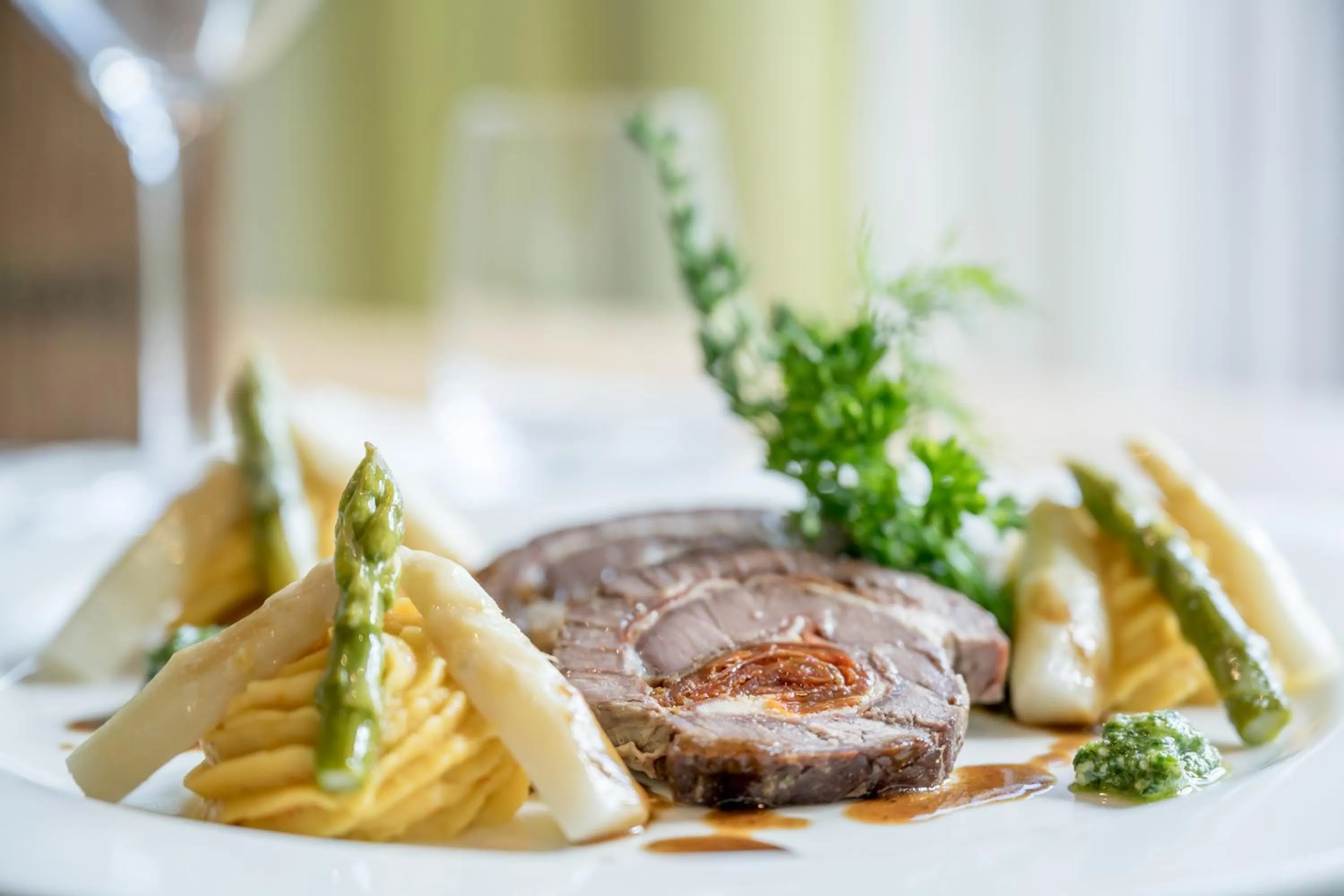 Restaurant/places to eat in Alpenhotel Zimba