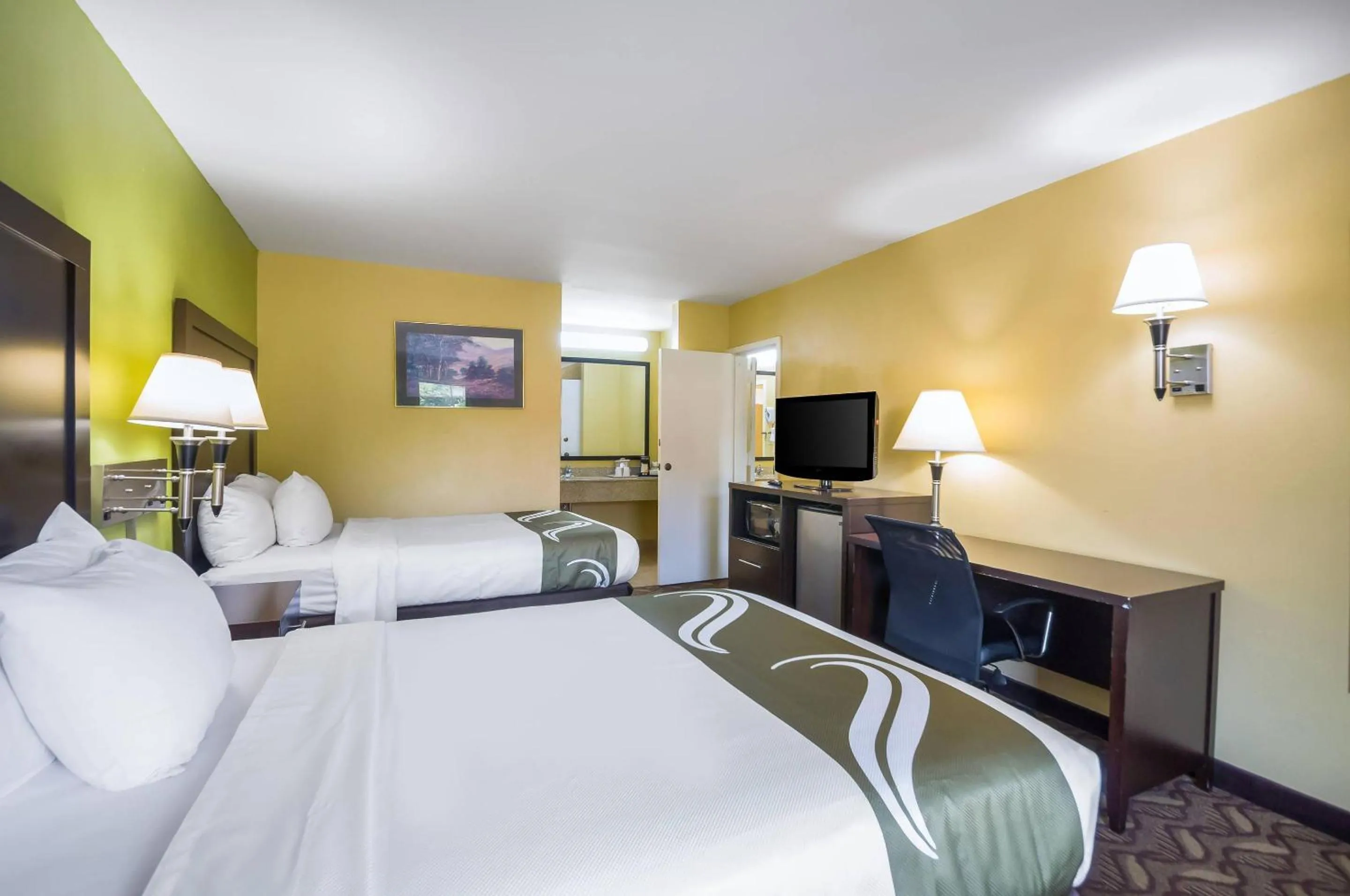 Bedroom, Bed in Quality Inn Fredericksburg-Central Park Area