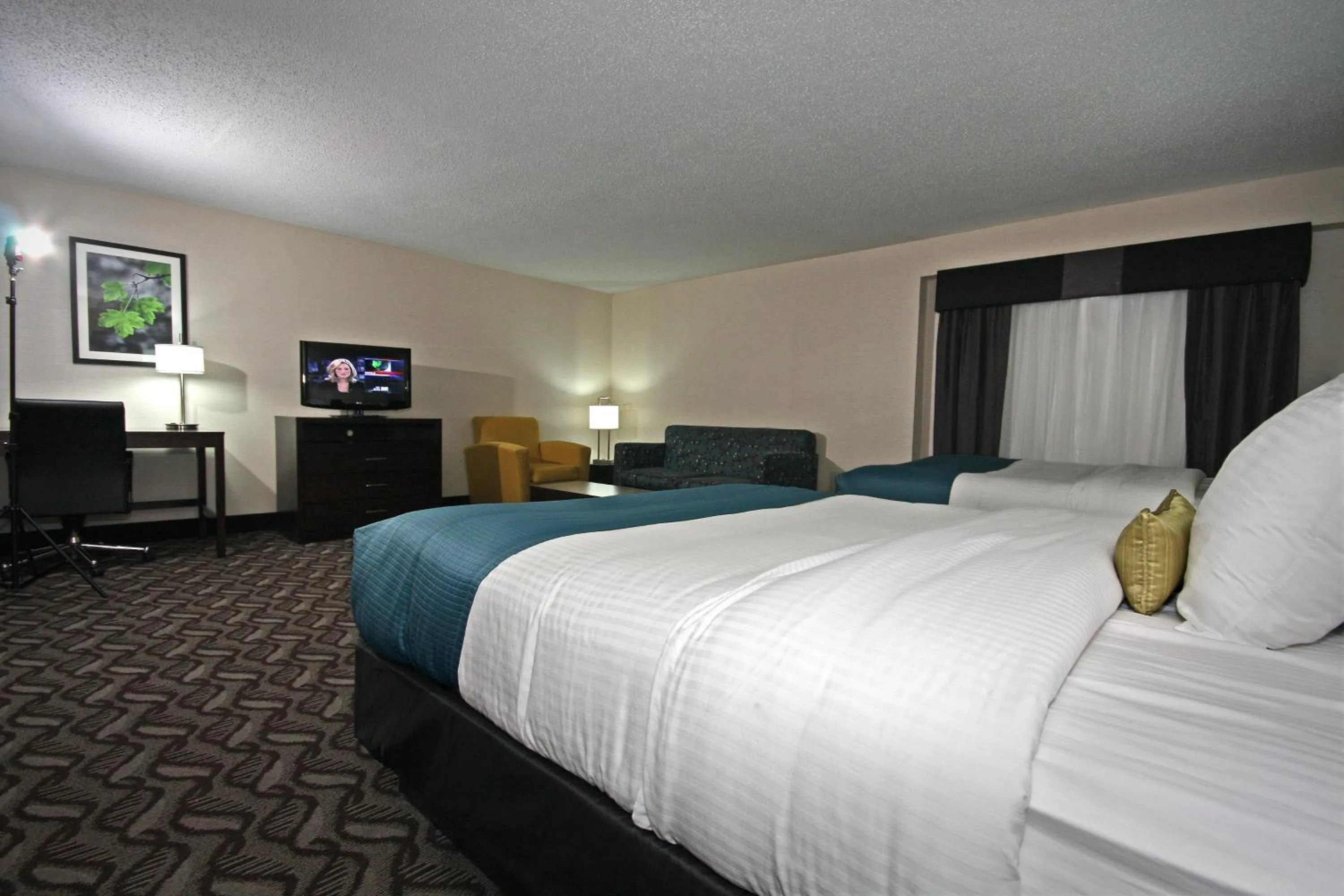 Bed in La Quinta by Wyndham Springfield