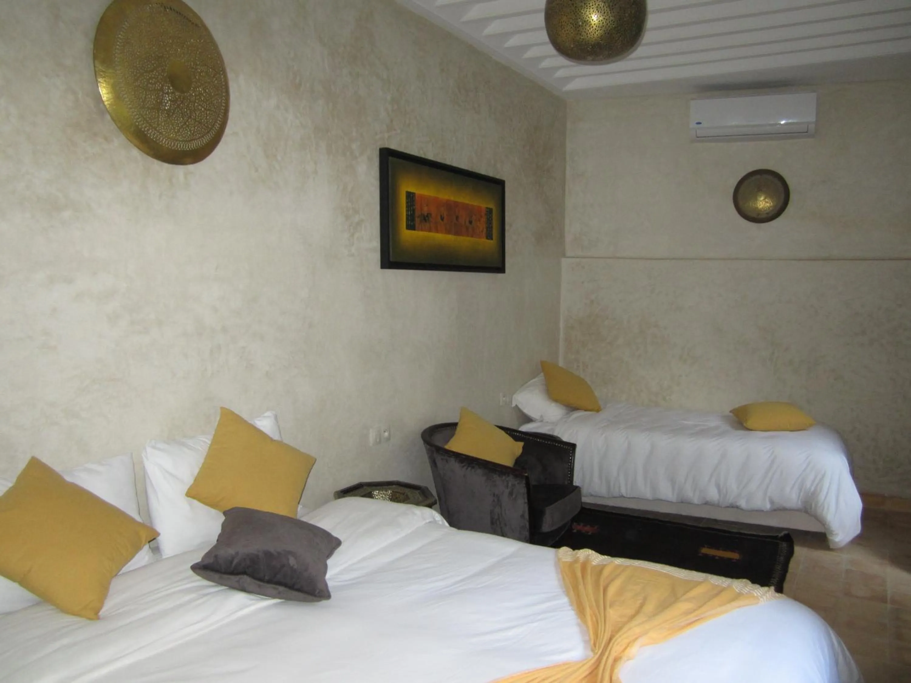 Bed in Riad La Porte de l'oasis