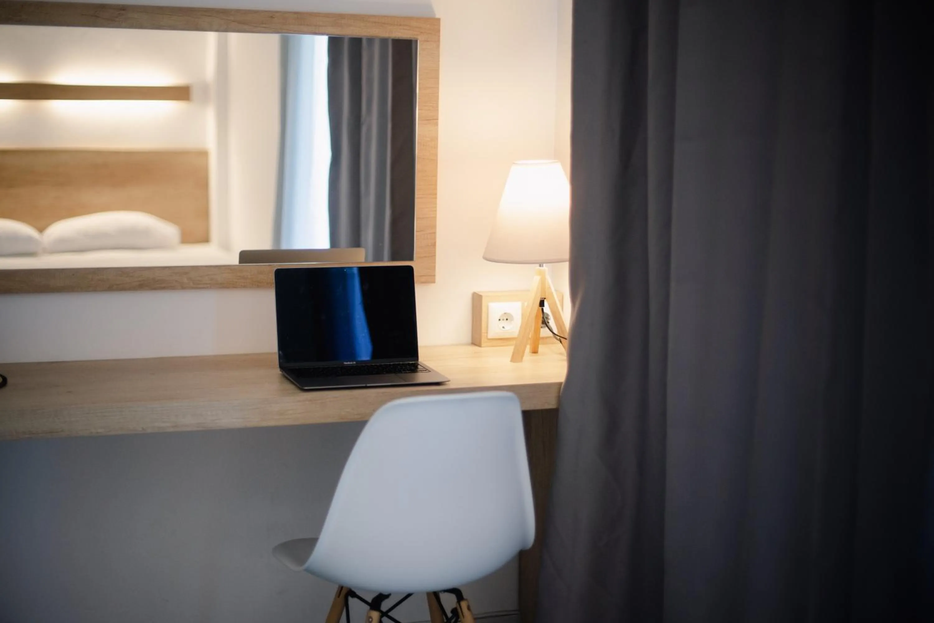 Seating area in Calma Beach Hotel