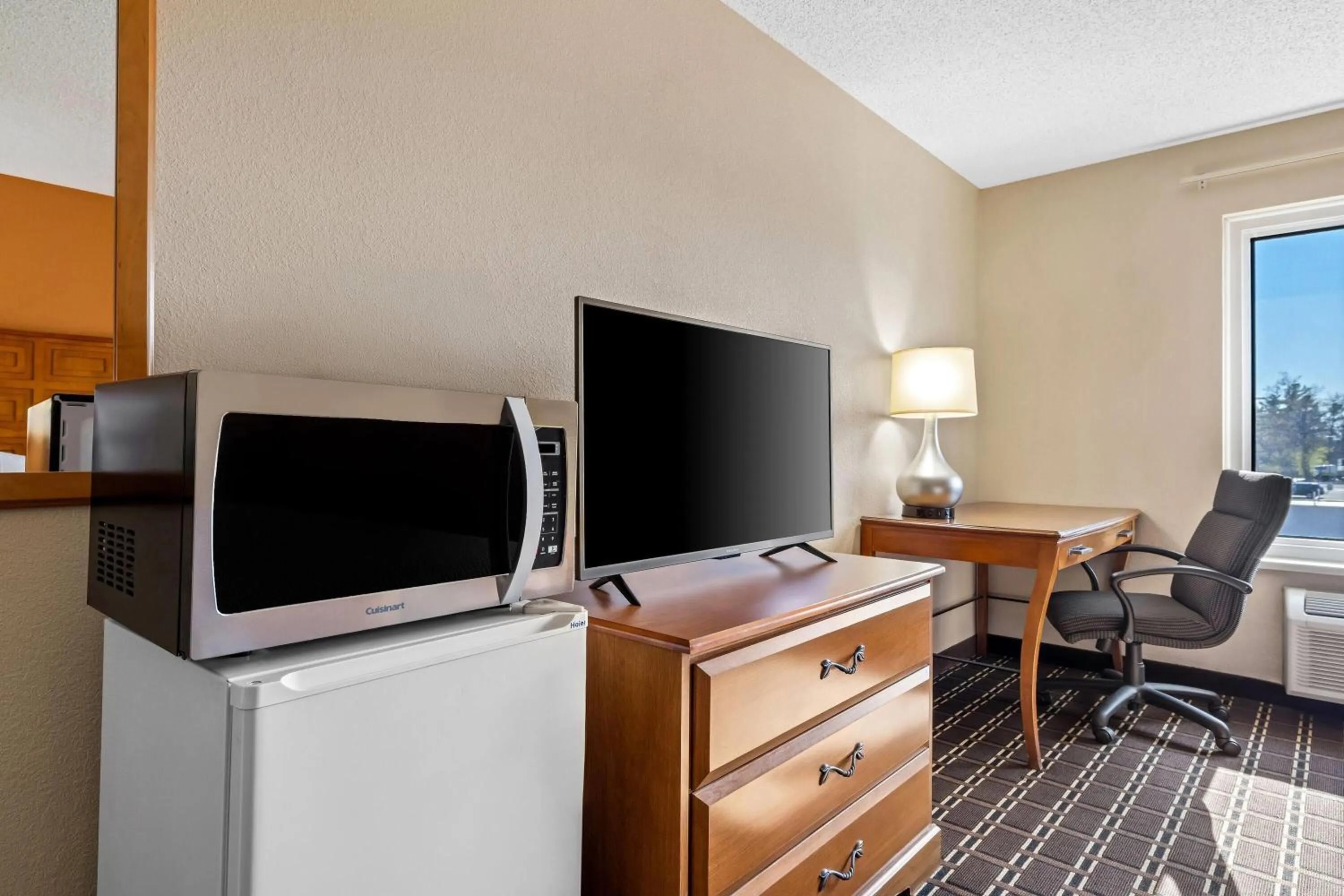 Bed in Days Inn by Wyndham Black River Falls - Access to ATV Trail