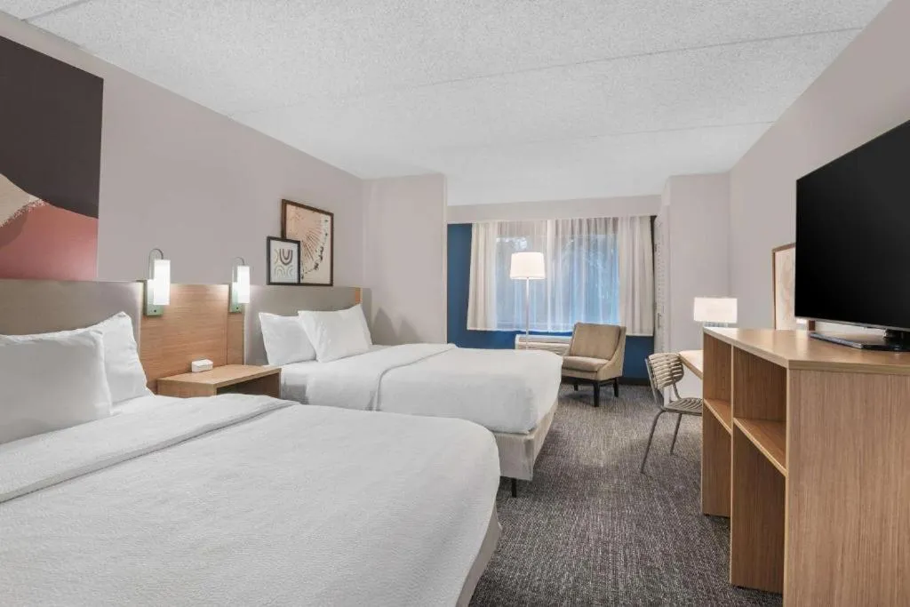 Bed in Villa Victor, Ascend Hotel Collection