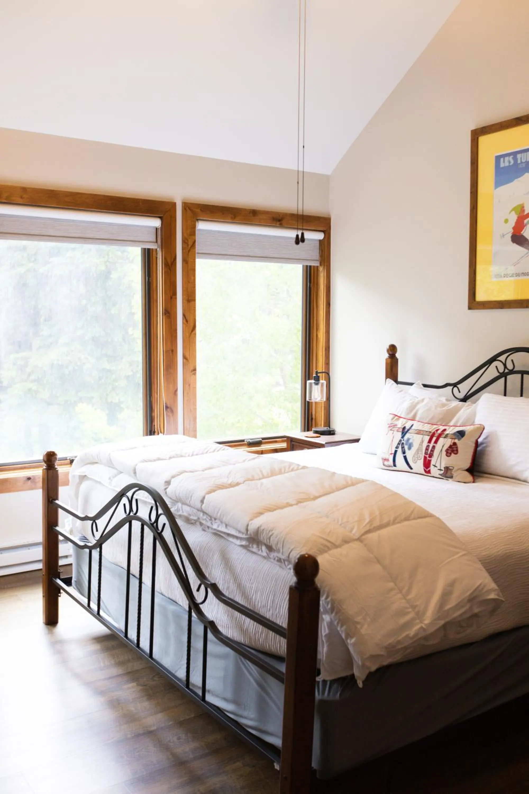 Bed in Vail Racquet Club Mountain Resort