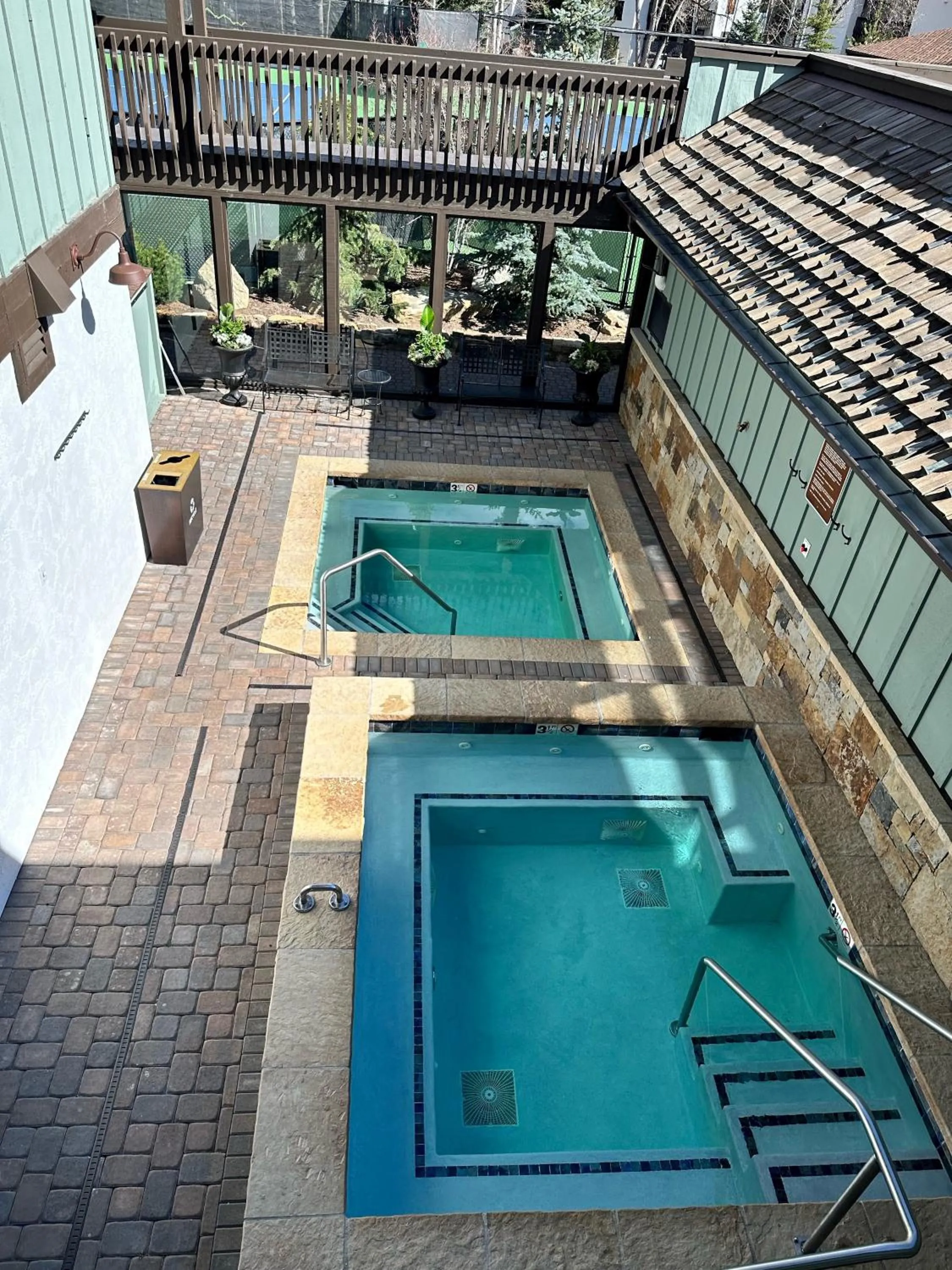 Swimming pool in Vail Racquet Club Mountain Resort