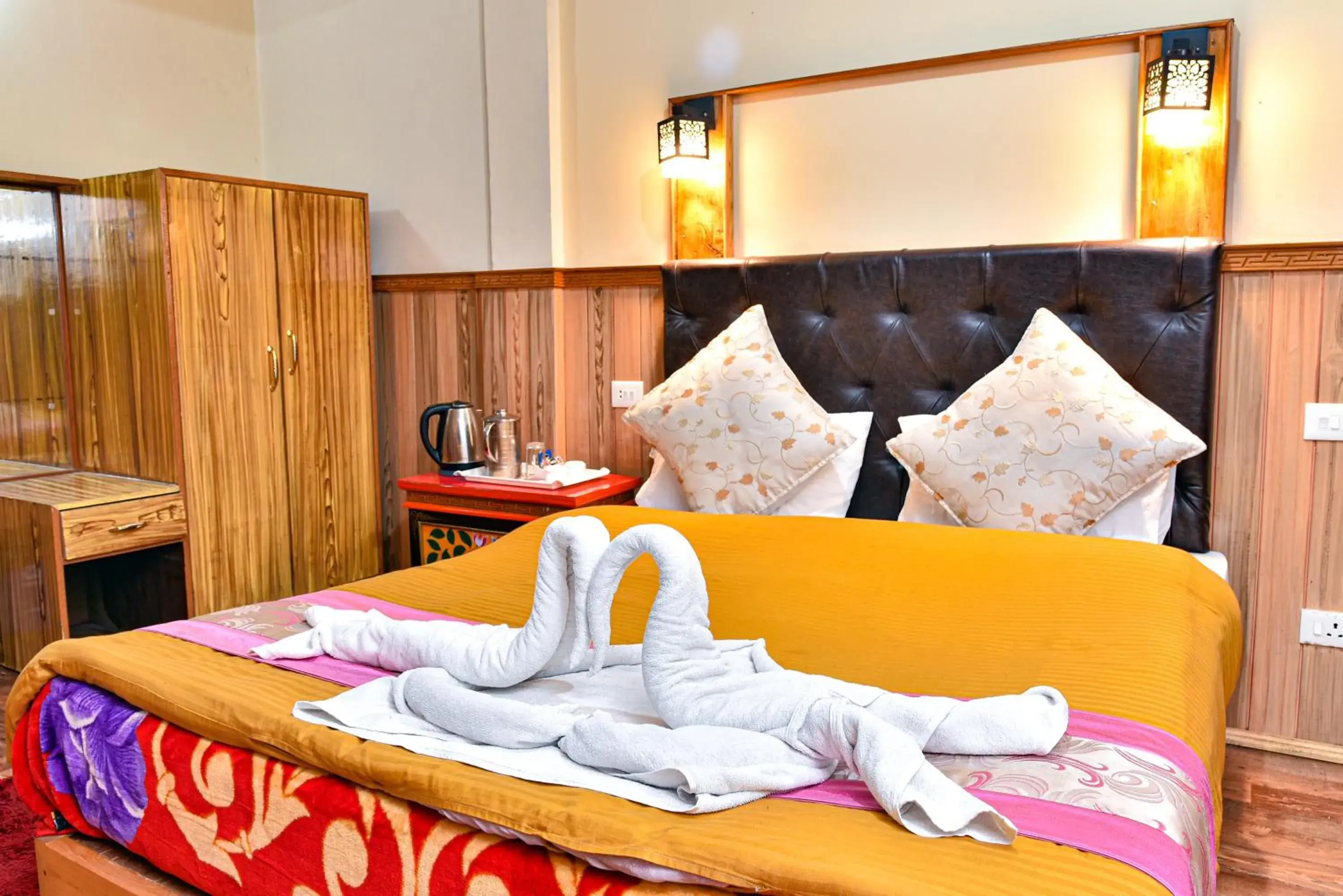 Superior Queen Room in Rufina Blue Pine Superior Queen Room in Rufina Blue Pine