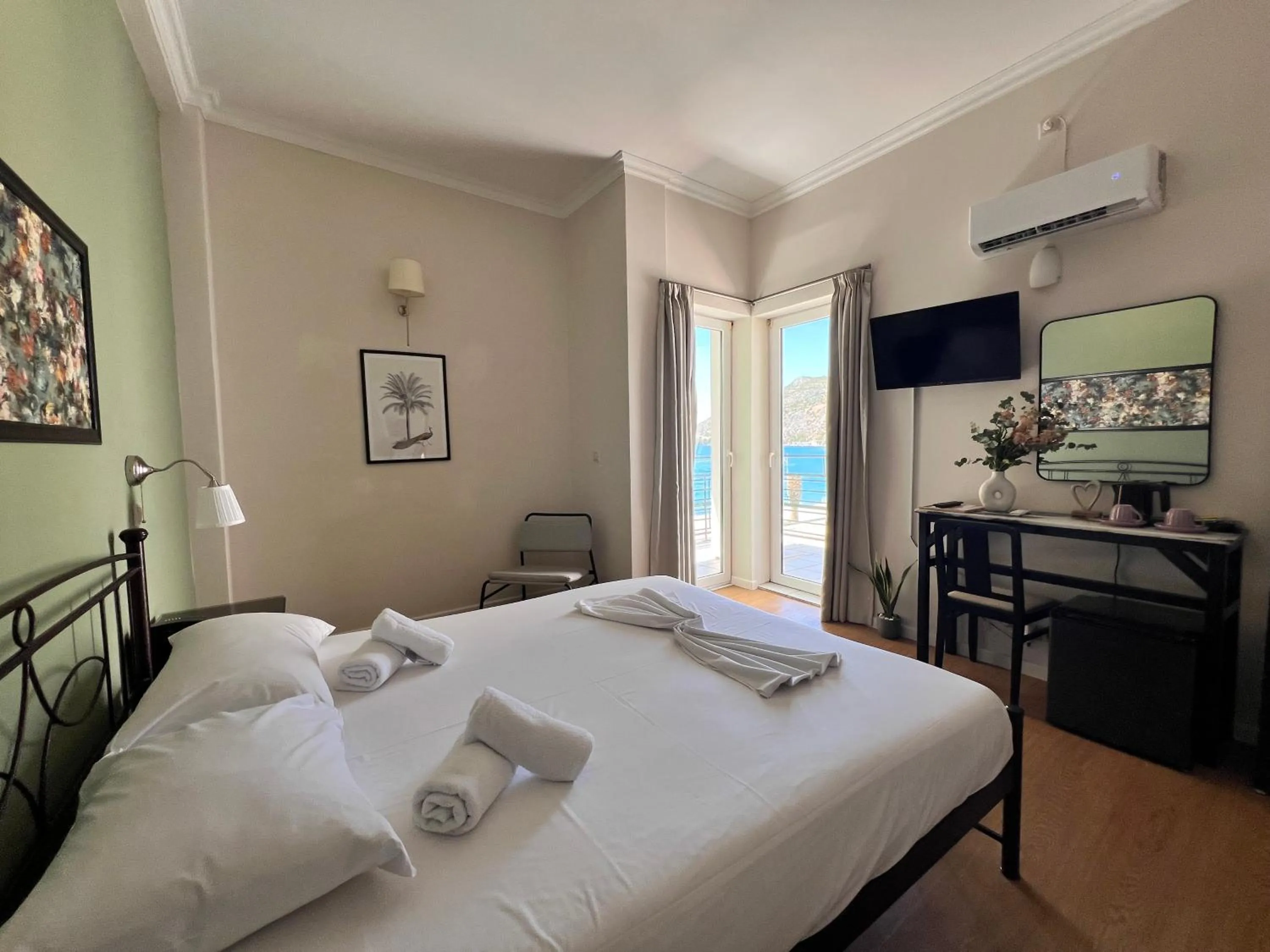 Bed in Grand Hotel Loutraki