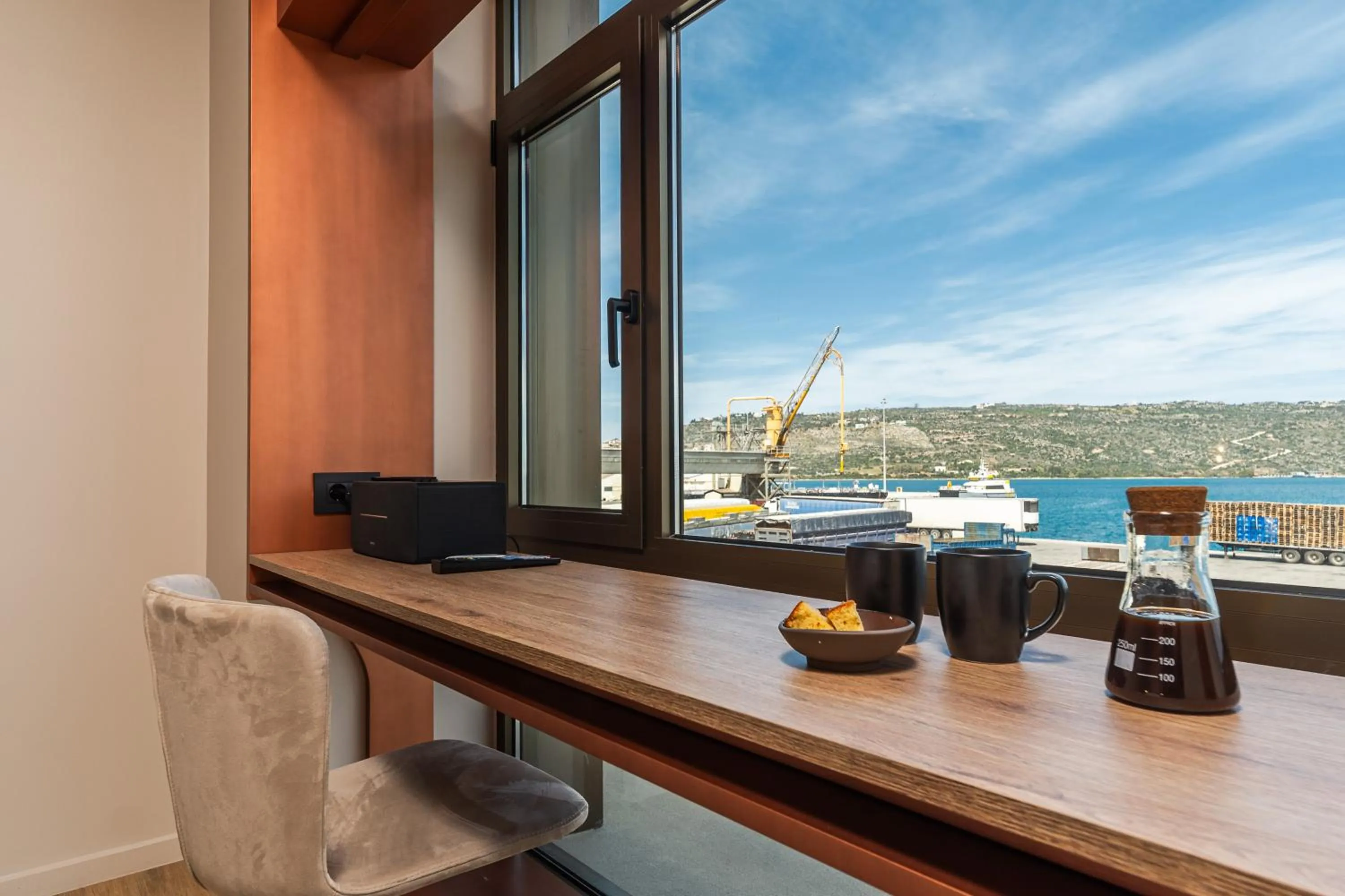 Seating area in Oniros Residences