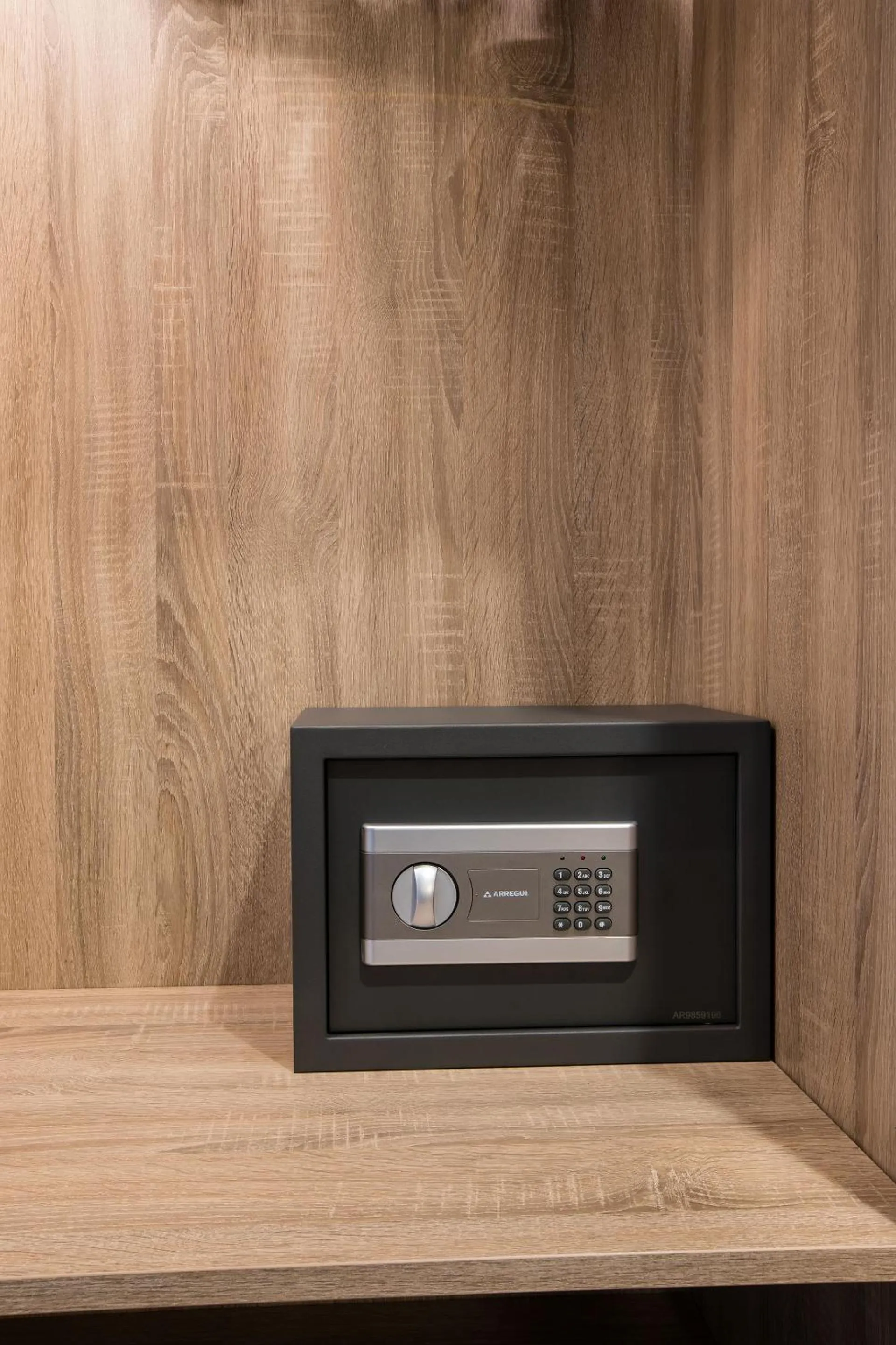 safe in Oniros Residences