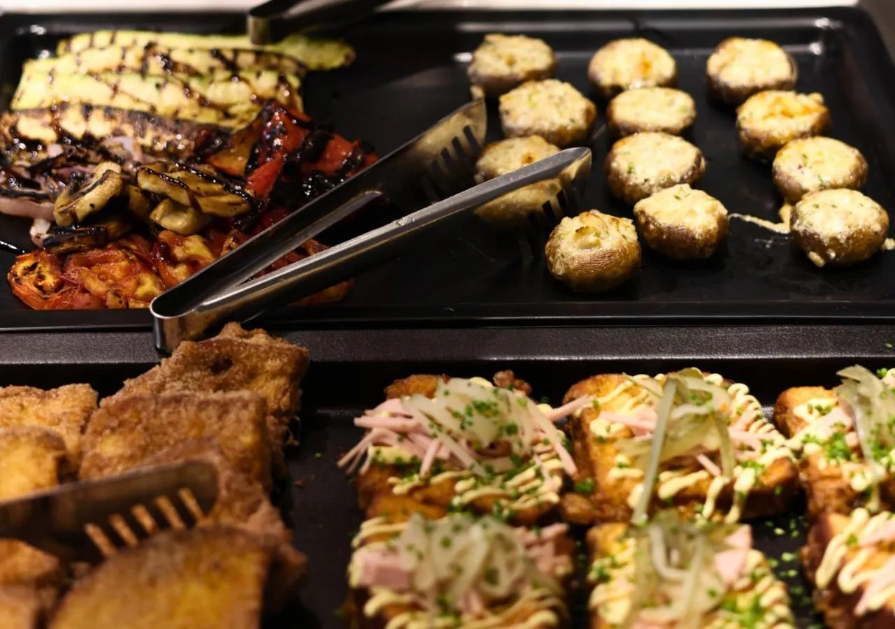 Breakfast in Oniros Residences