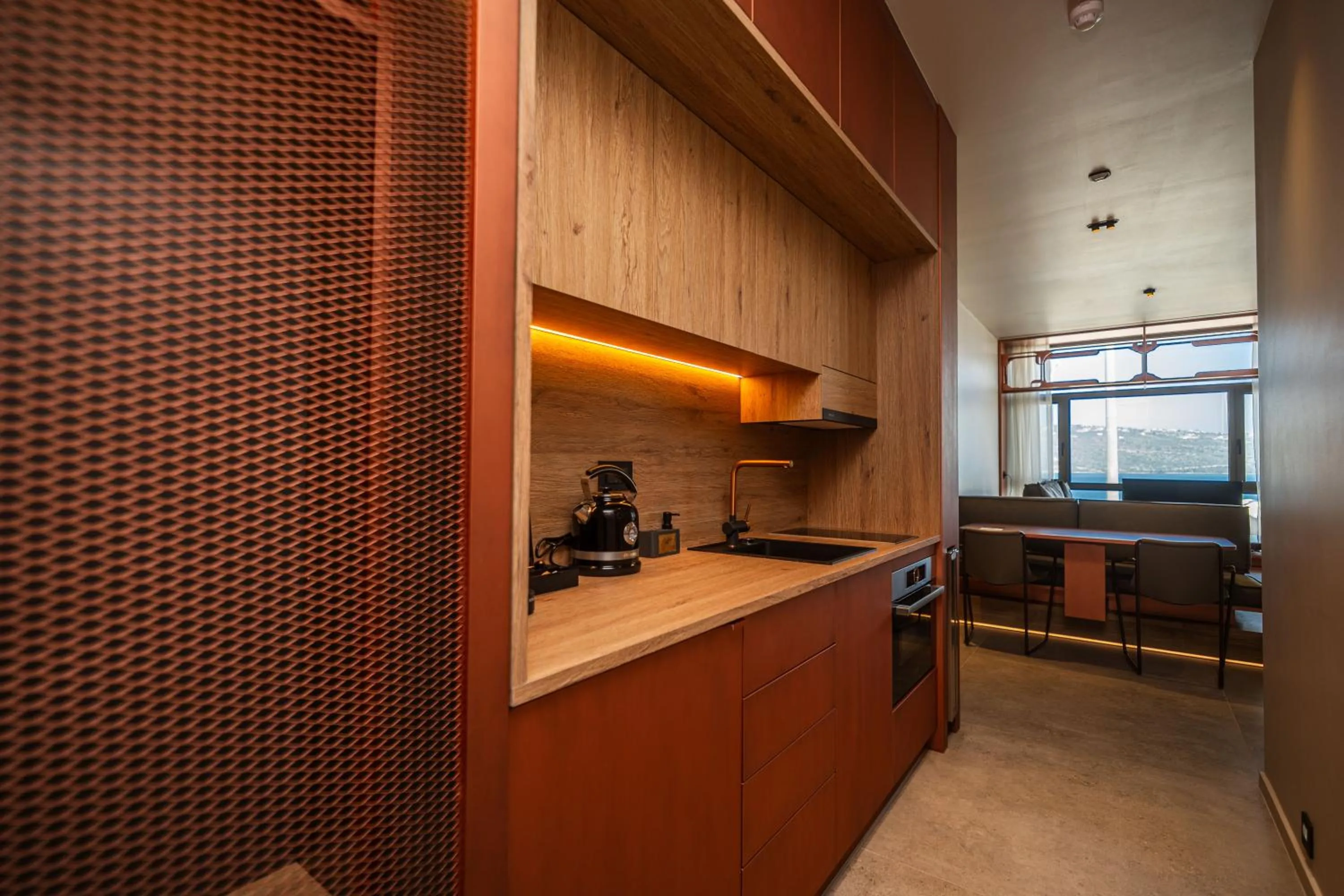 Coffee/tea facilities in Oniros Residences