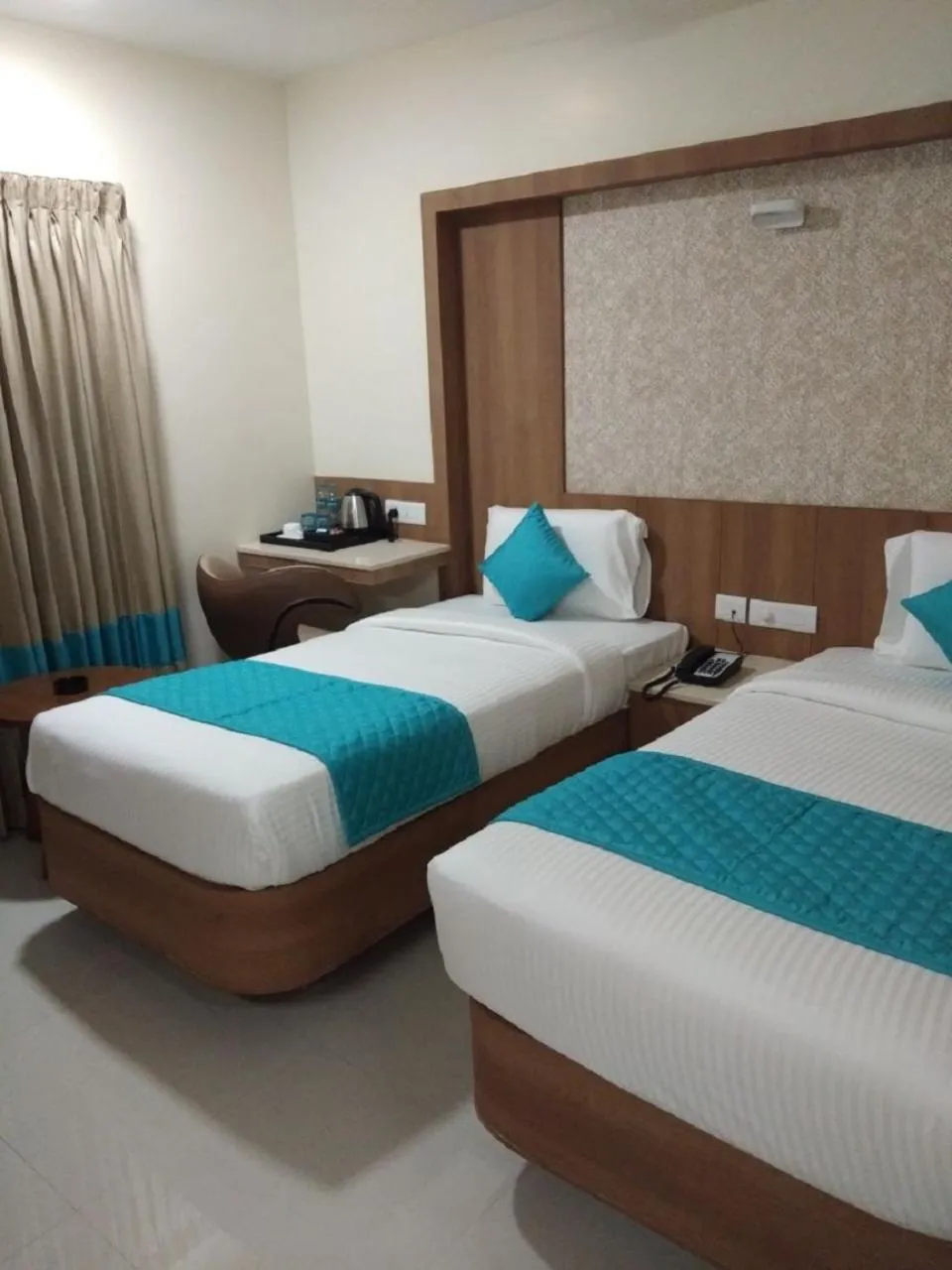 Bedroom, Bed in Hotel iStay