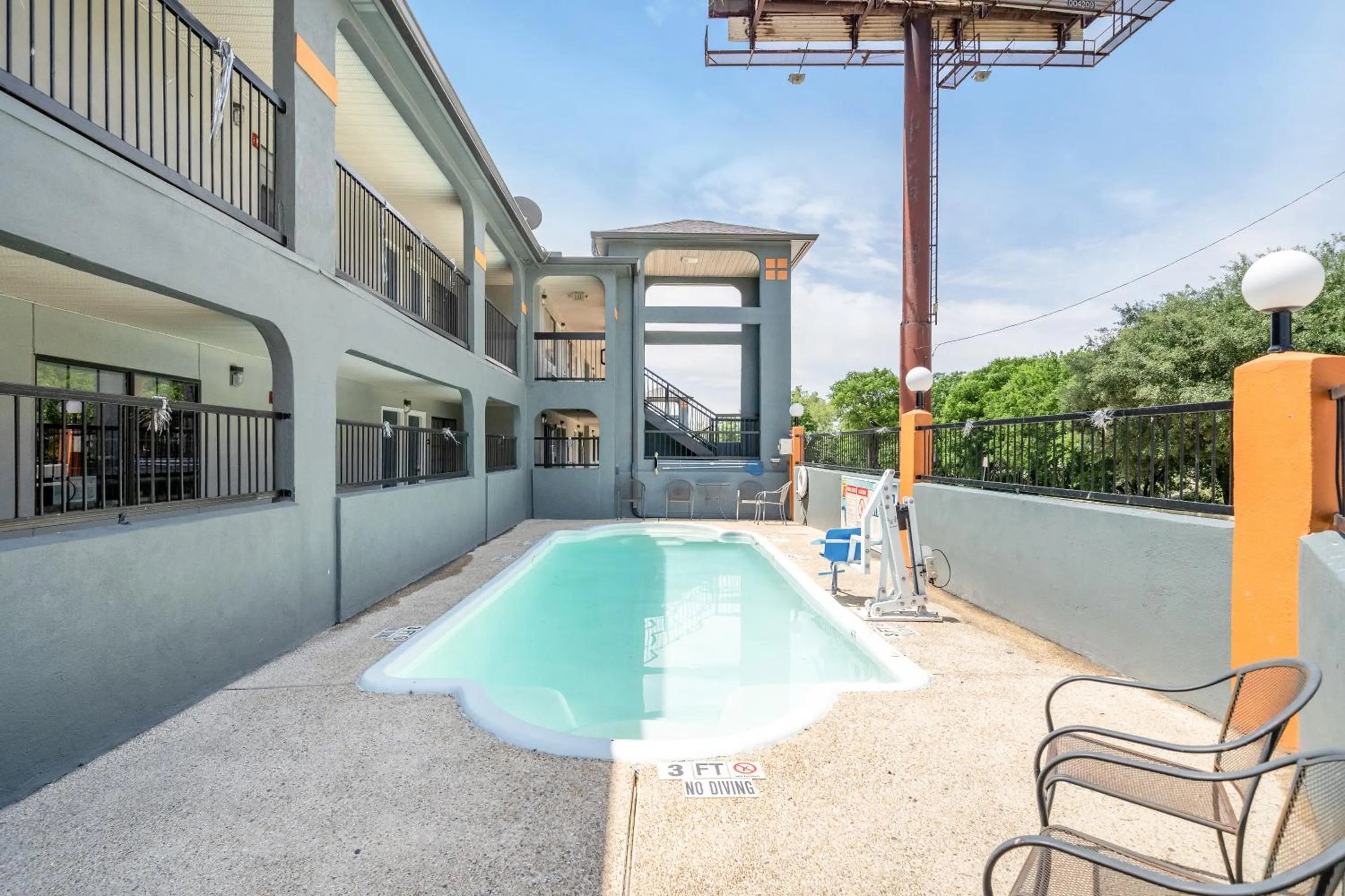 Pool view in Super 8 by Wyndham San Antonio/Riverwalk Area