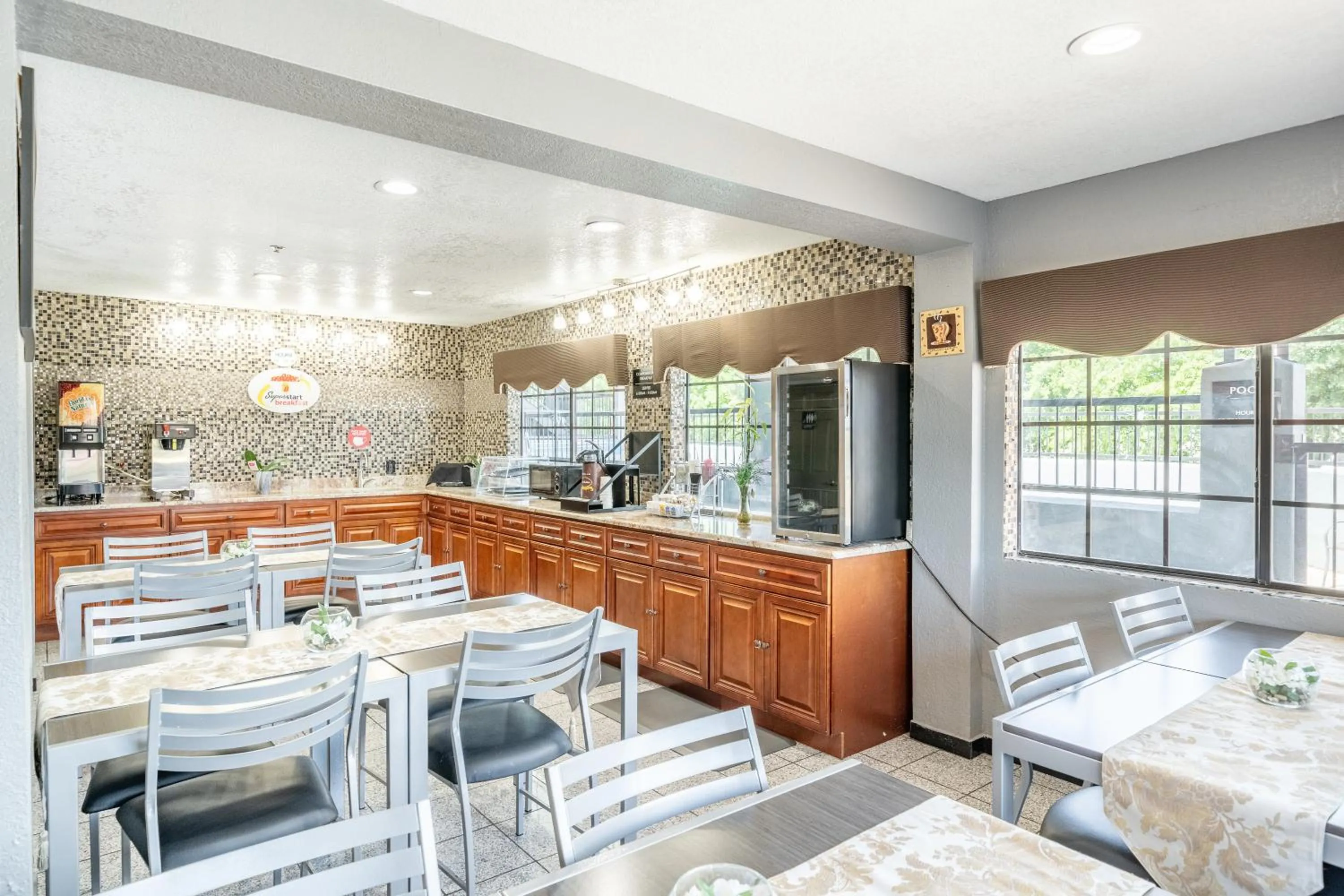 Breakfast in Super 8 by Wyndham San Antonio/Riverwalk Area