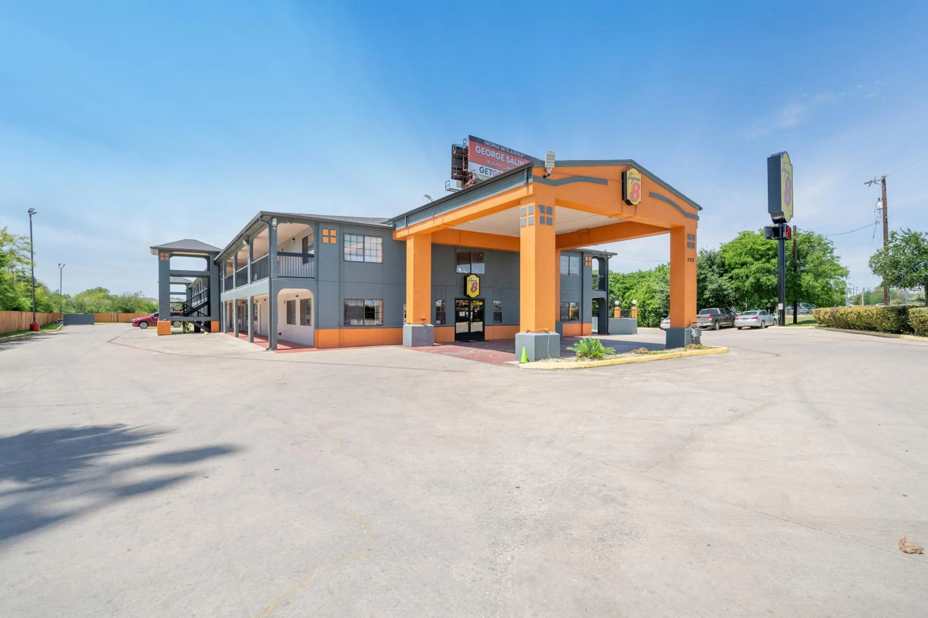 Property building in Super 8 by Wyndham San Antonio/Riverwalk Area