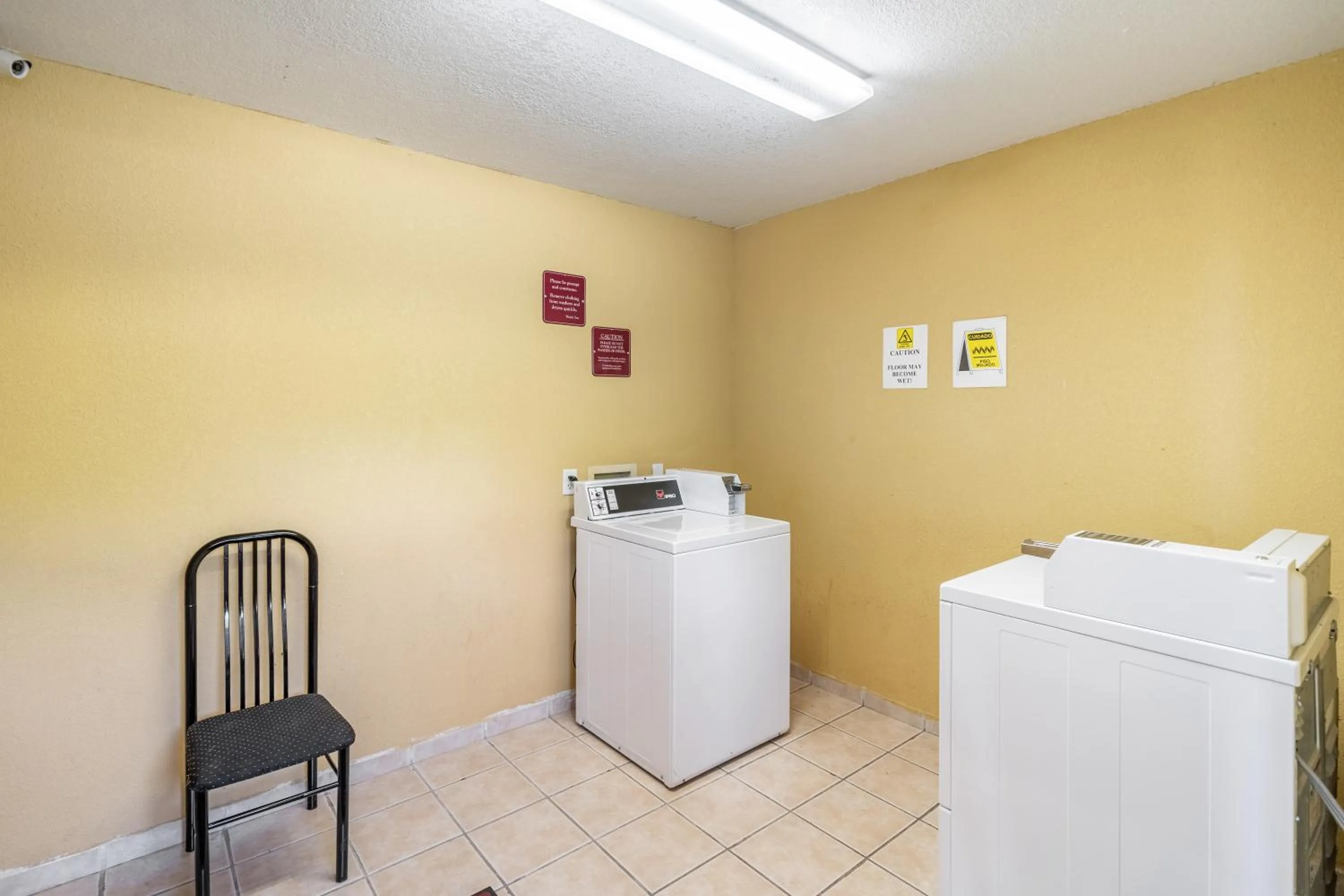 laundry in Super 8 by Wyndham San Antonio/Riverwalk Area