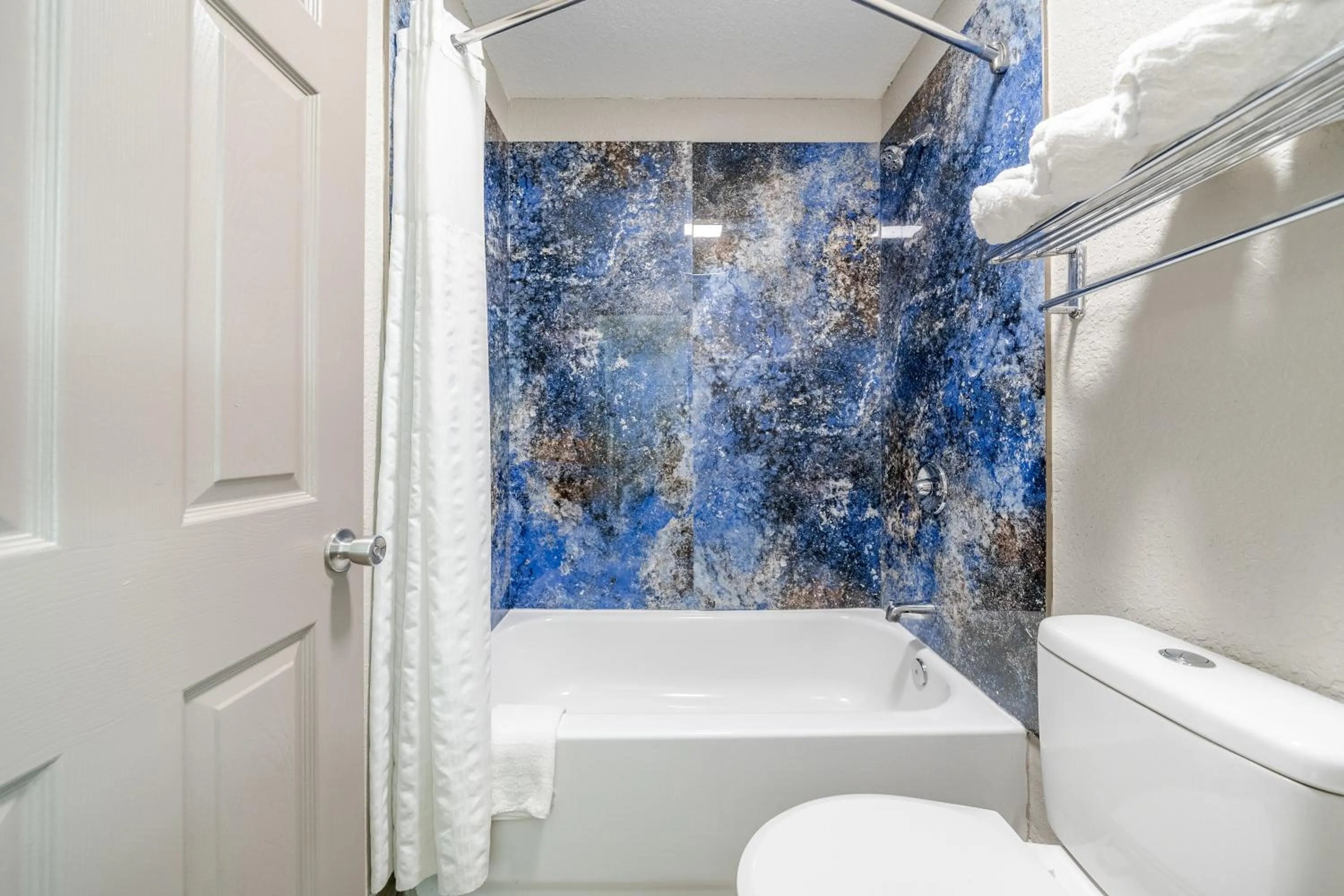 Bathroom in Super 8 by Wyndham San Antonio/Riverwalk Area