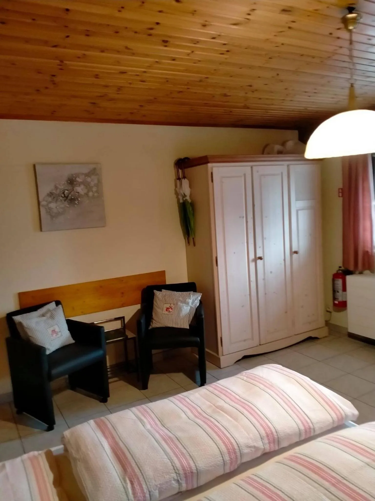 Bed in gasthof lederhose