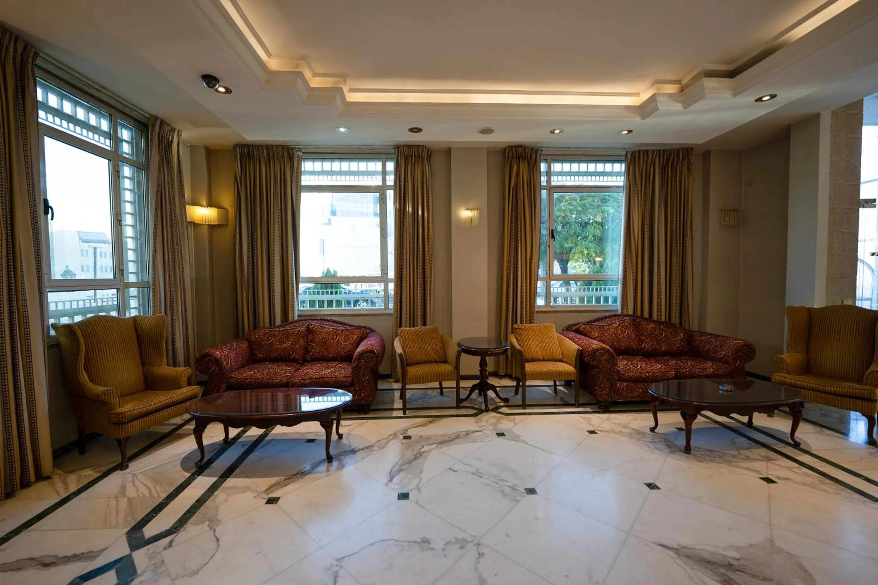 Lobby or reception in Kindi Suite Hotel