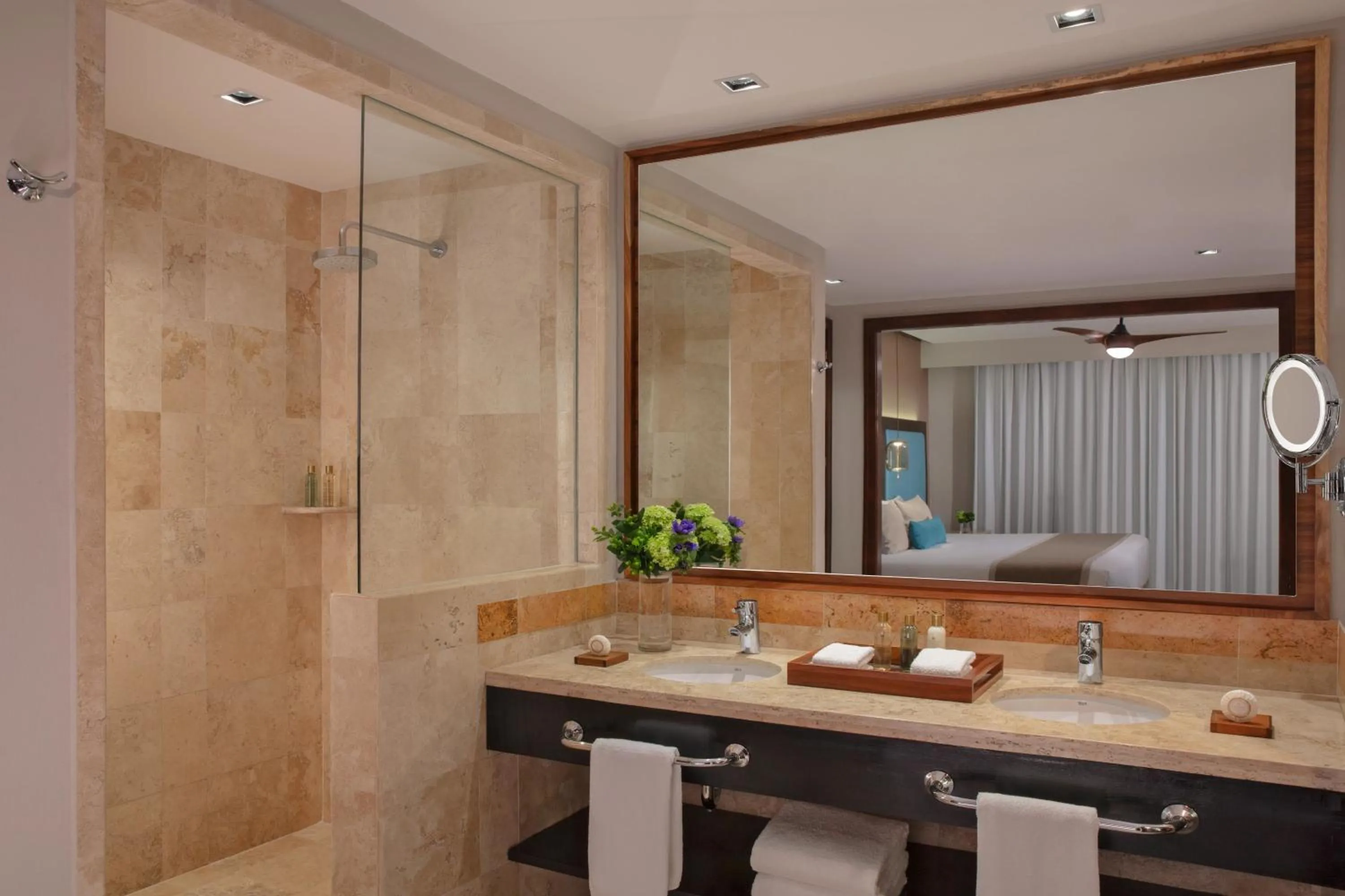 Bathroom in Dreams Jade Resort & Spa - All Inclusive