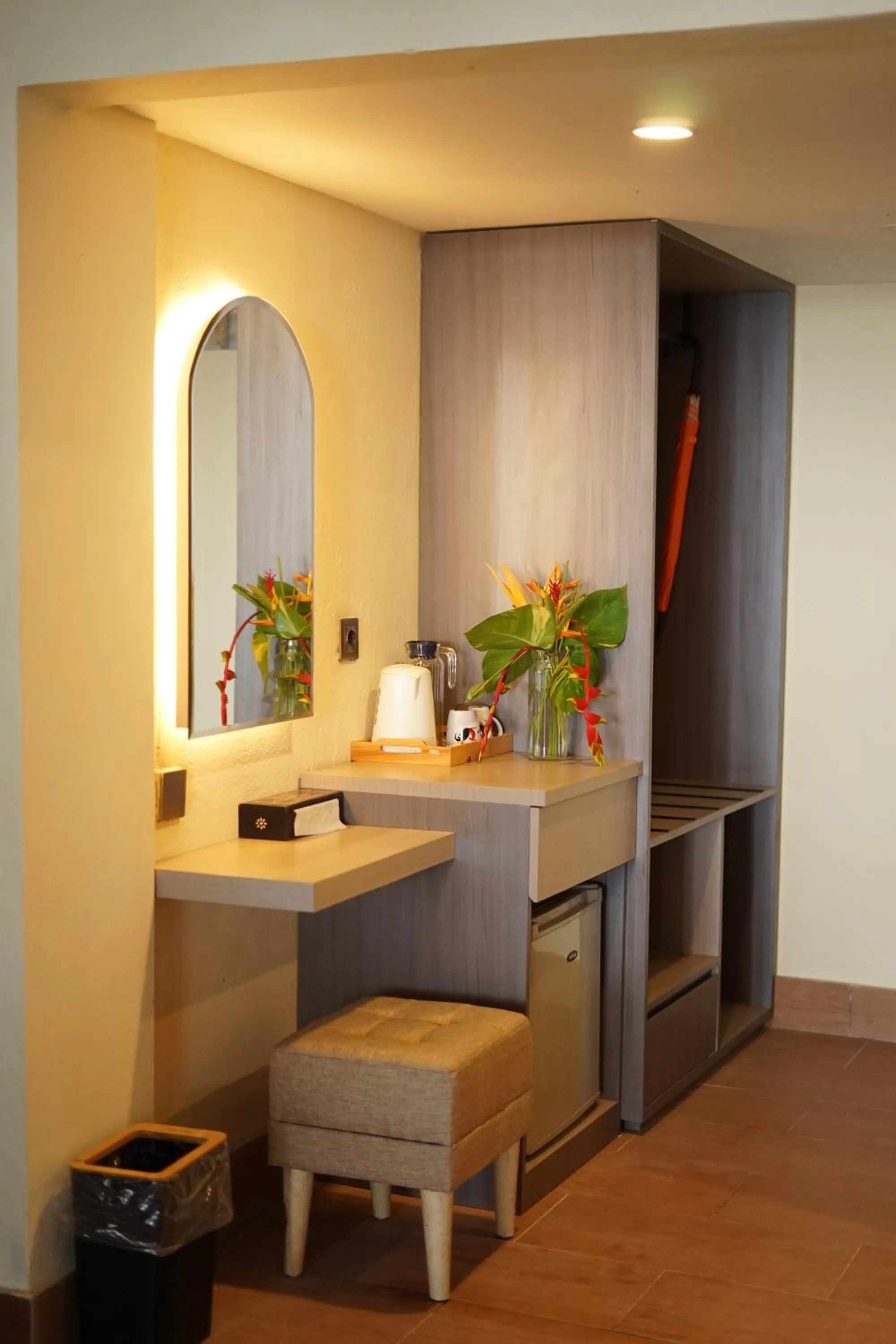 wardrobe in Sunsethouse Lombok