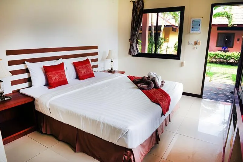 Bed in Samui Mermaid Beachfront