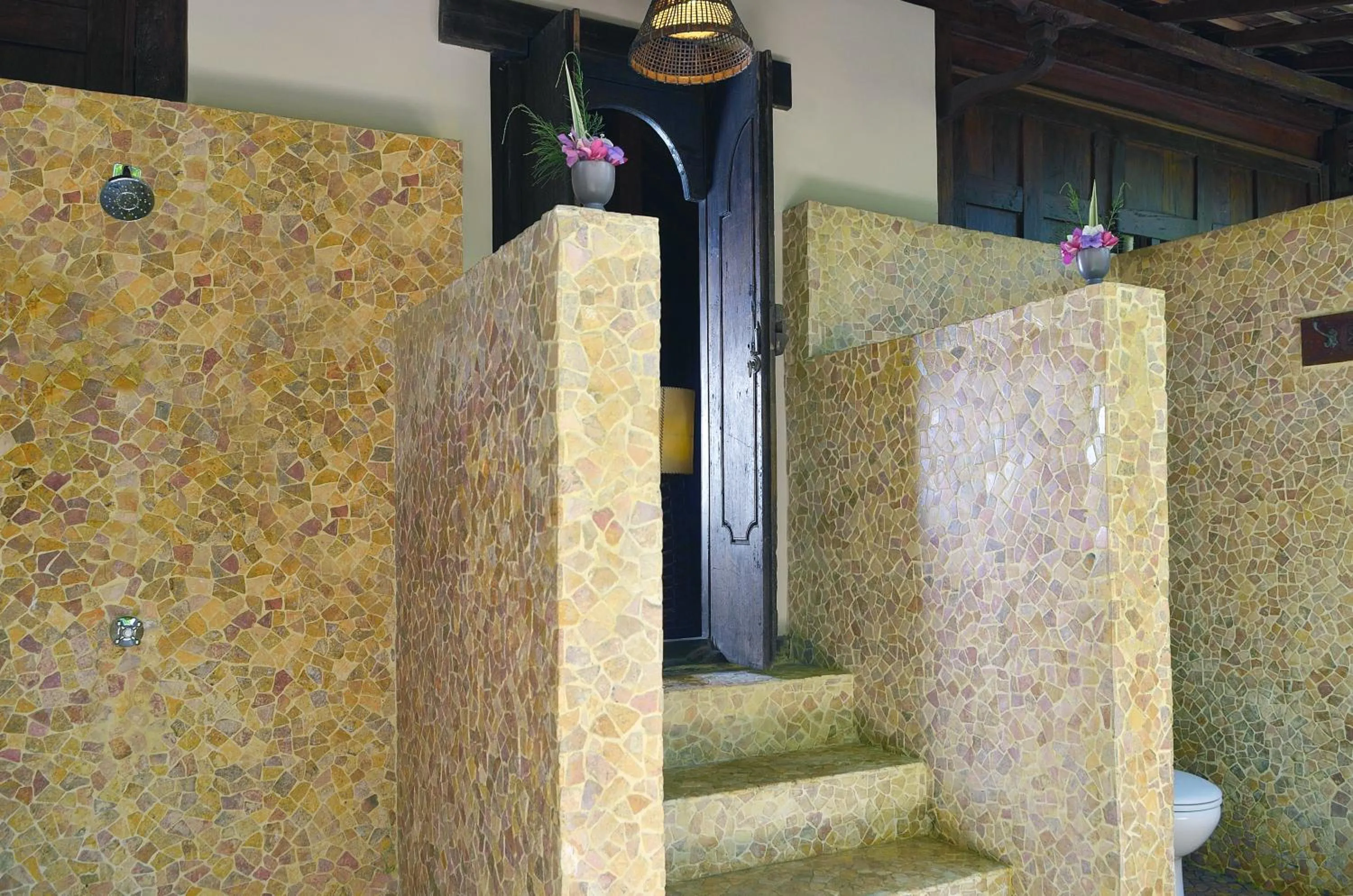 Bathroom in Desa Dunia Beda Resort