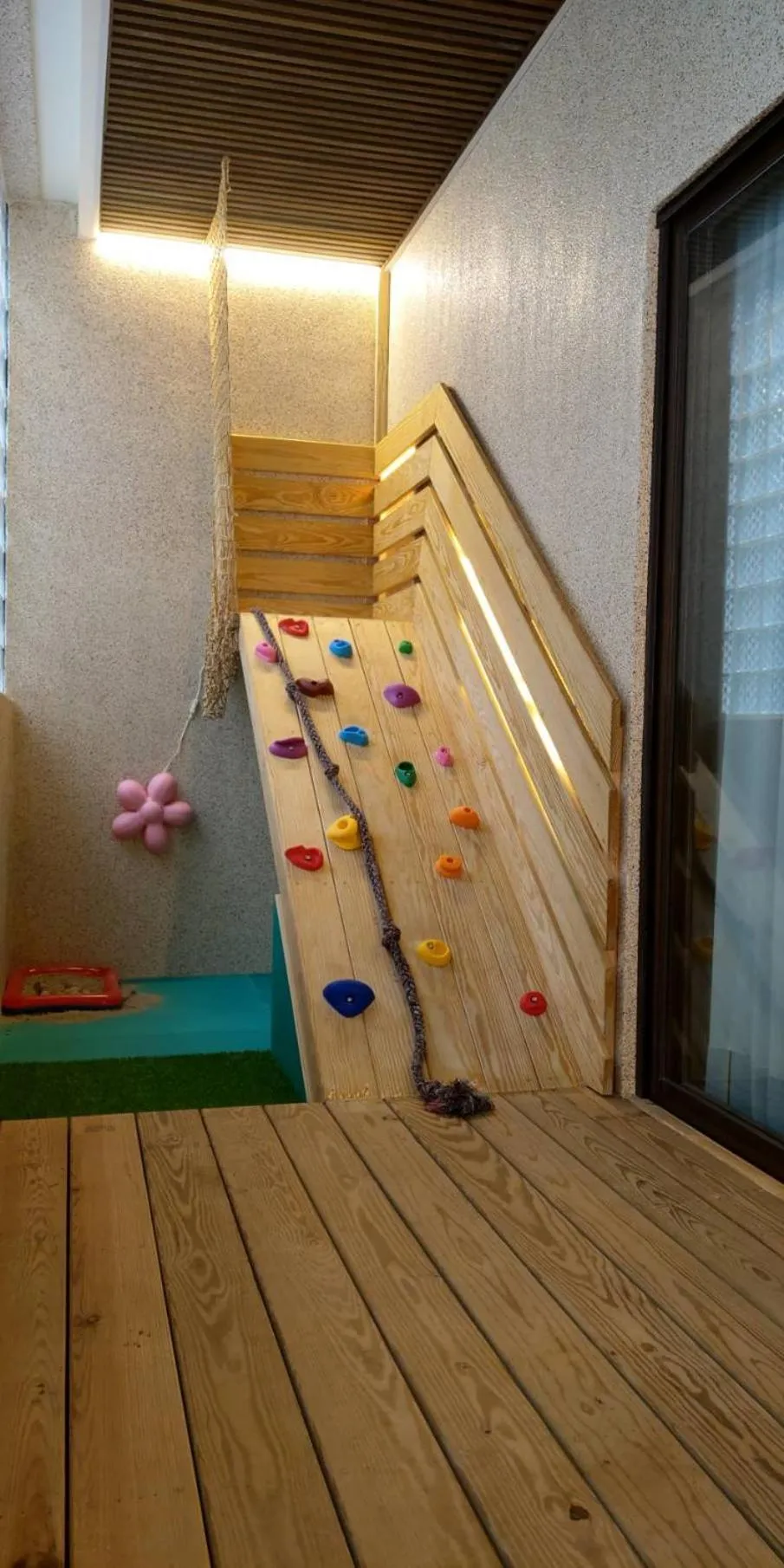 Amain Boutique Motel - Tucheng 217