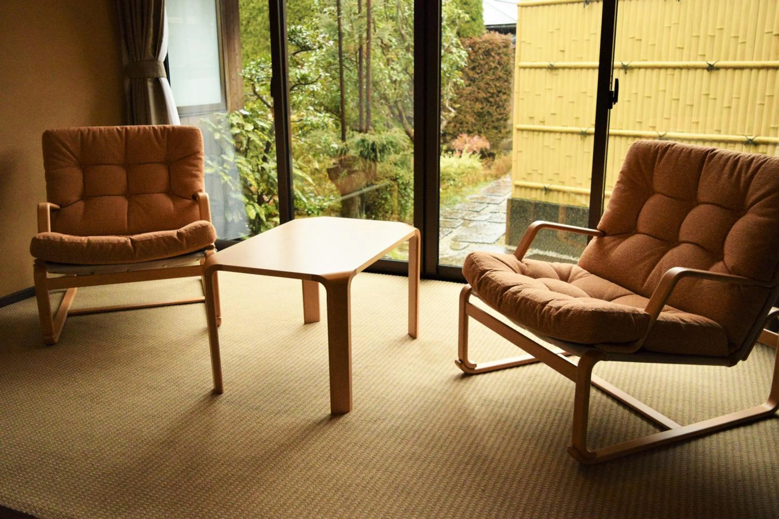 Photo of the whole room in Japanese Ryokan Seryo