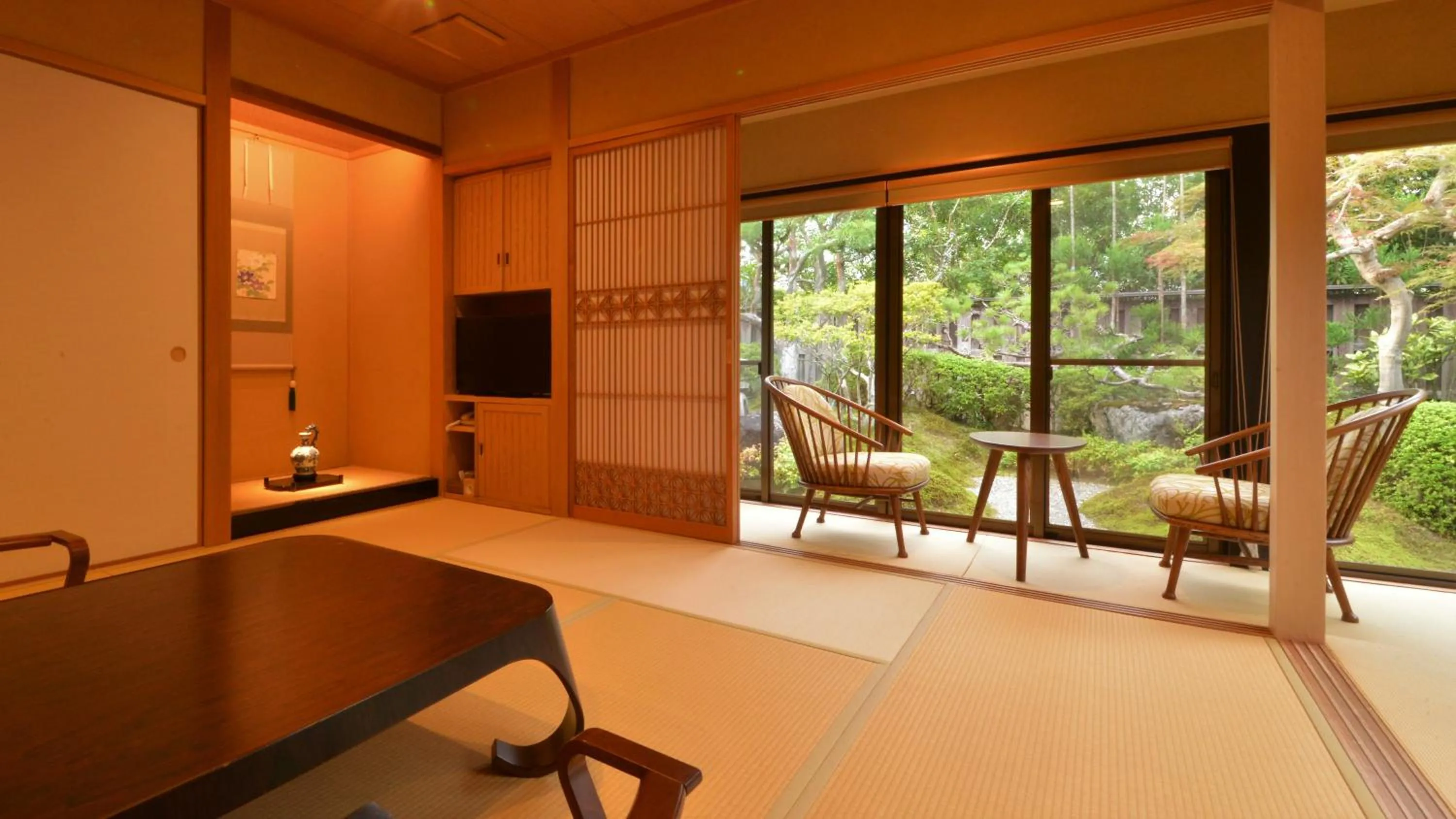Living room in Japanese Ryokan Seryo