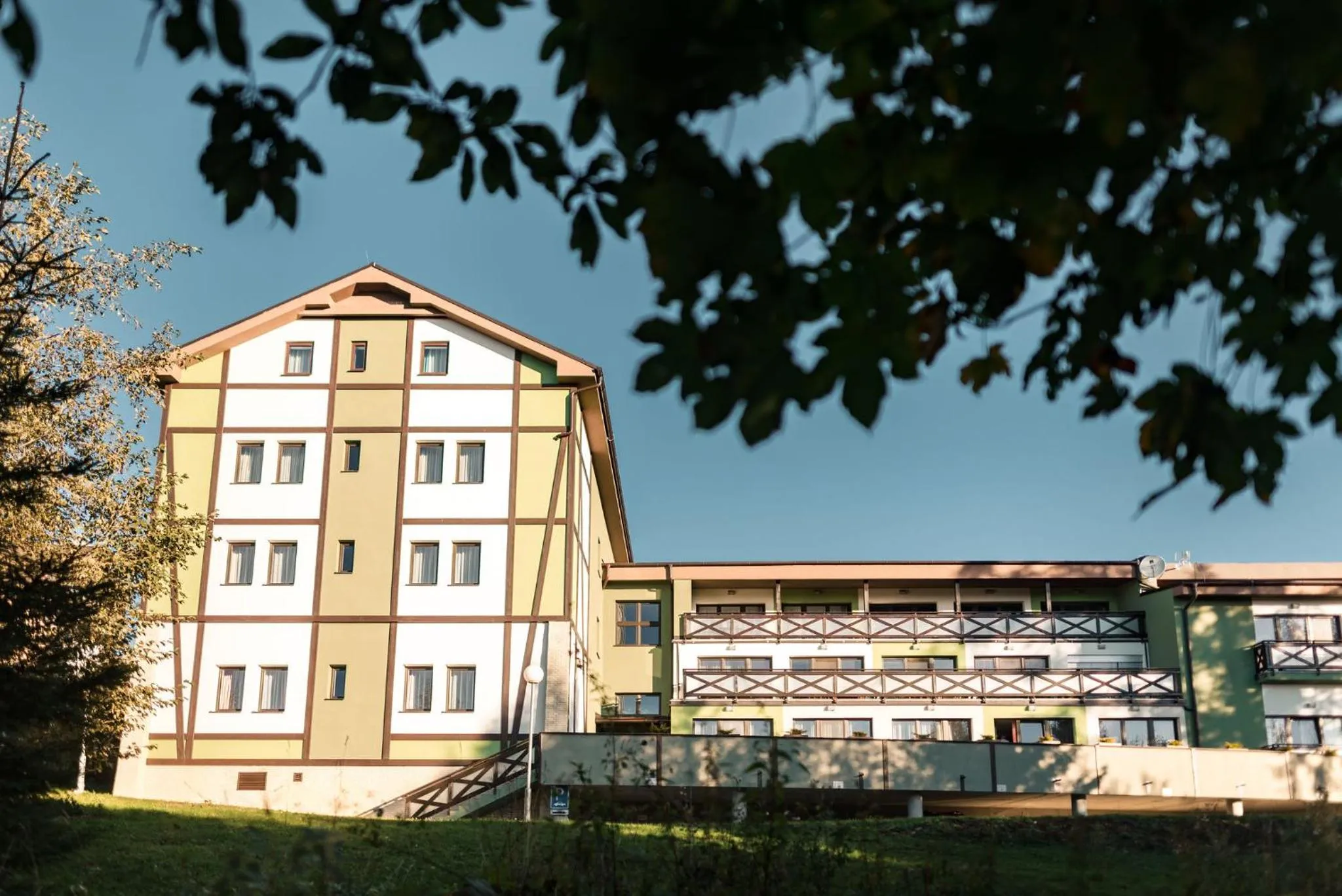 Property building in Apartmanovy dom Familia Smokovec