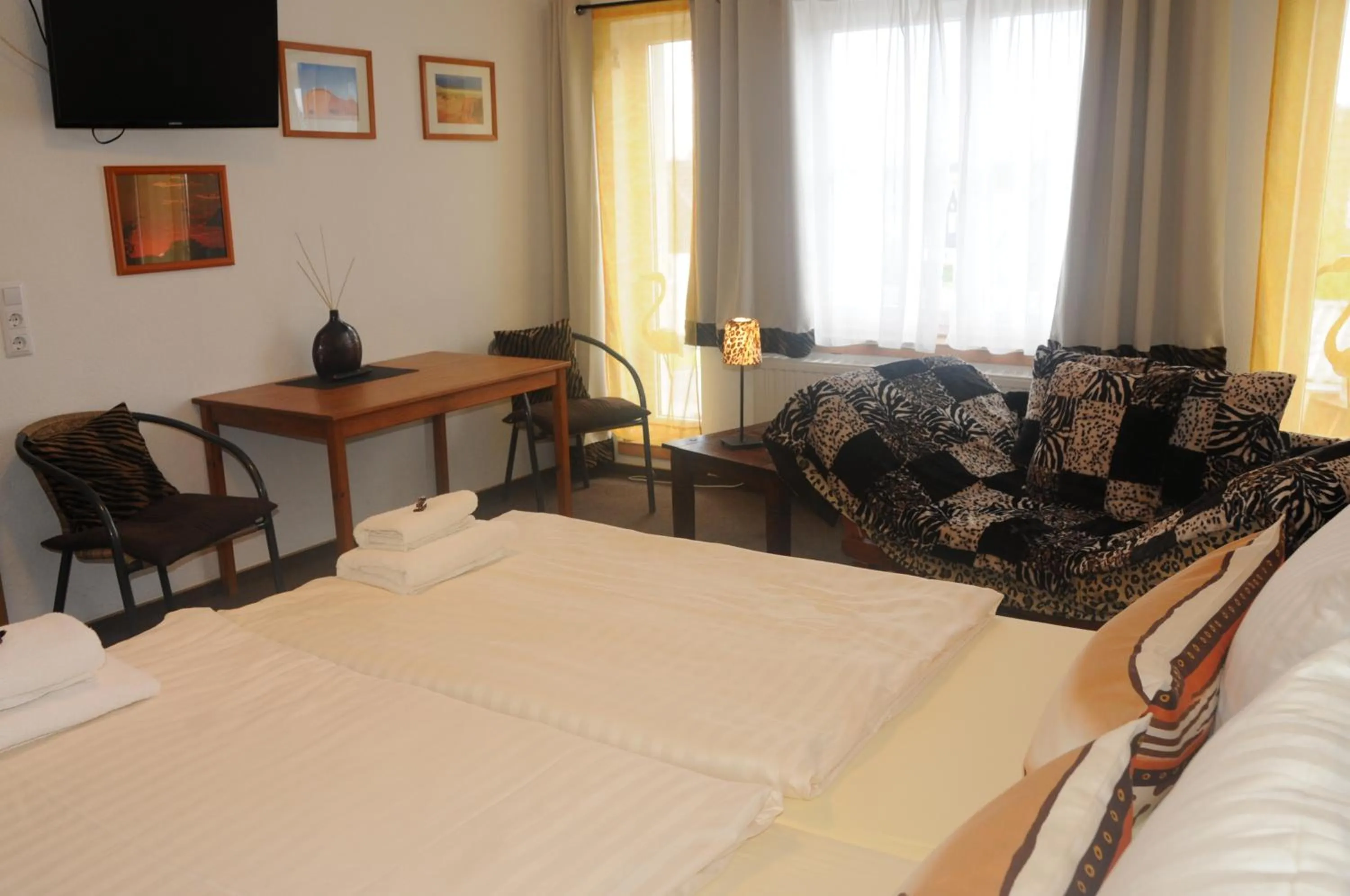 Photo of the whole room, Bed in Pension Bella Vista