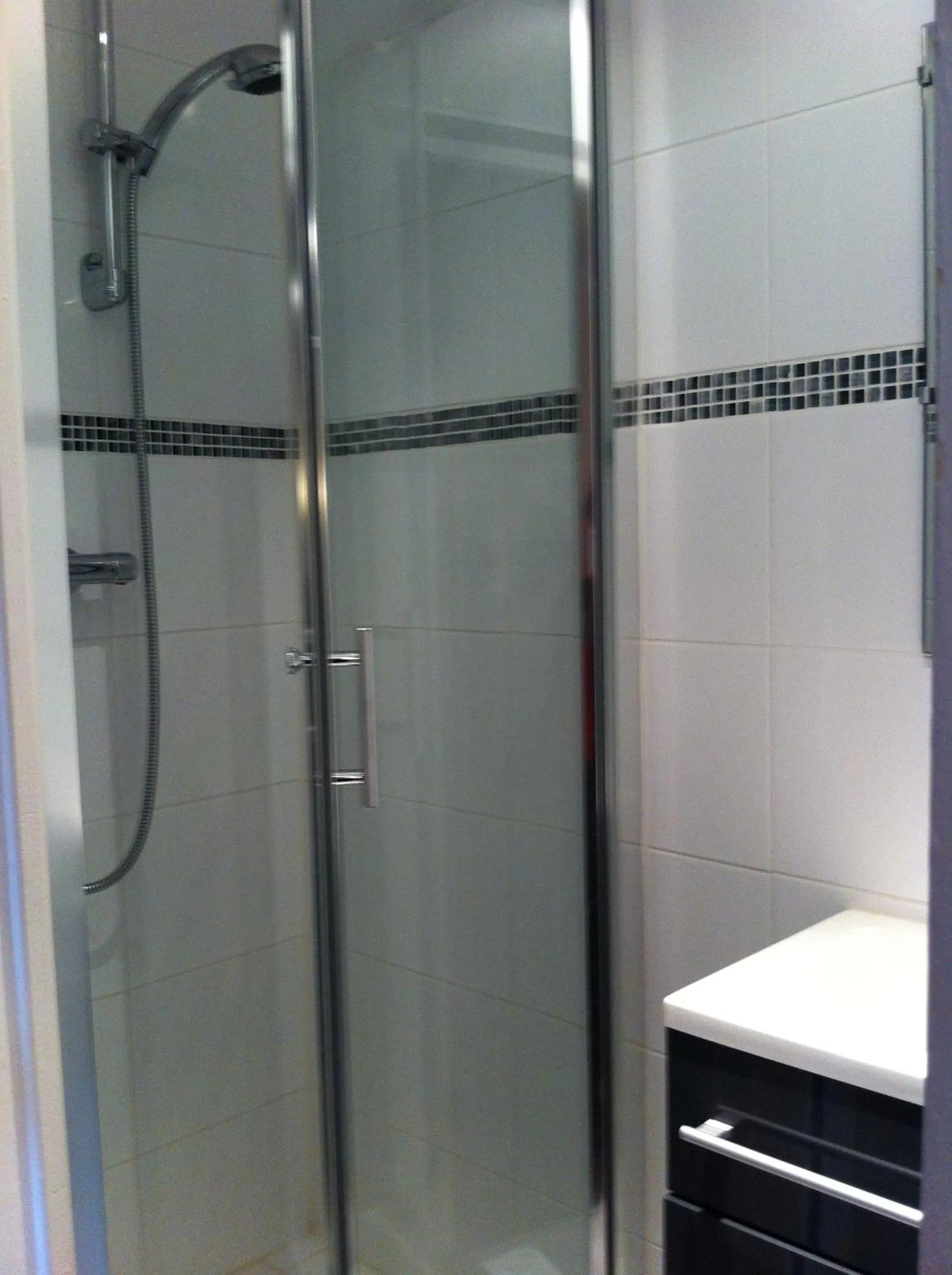 Bathroom in Grand Hôtel Magenta