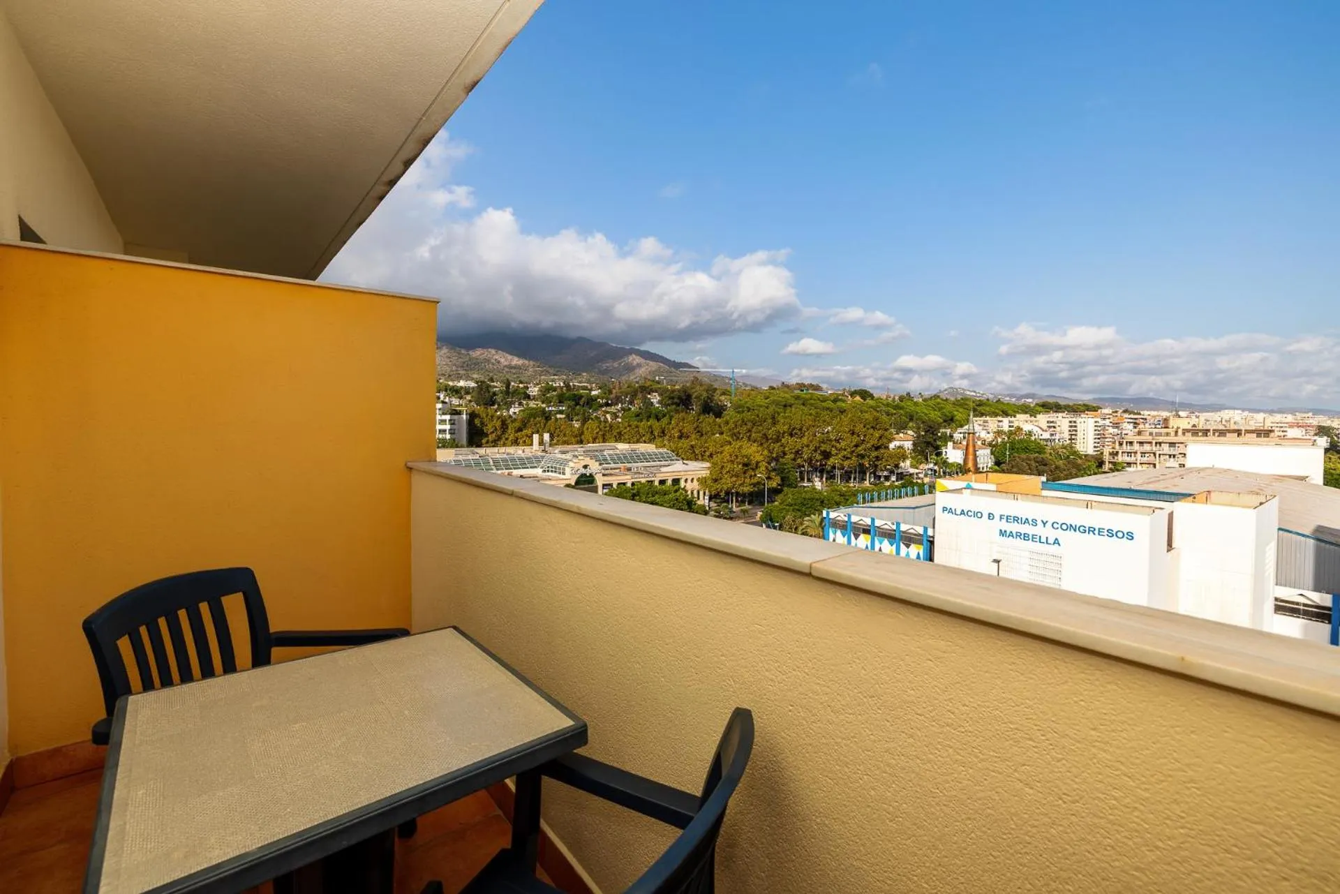 Property building in Senator Marbella