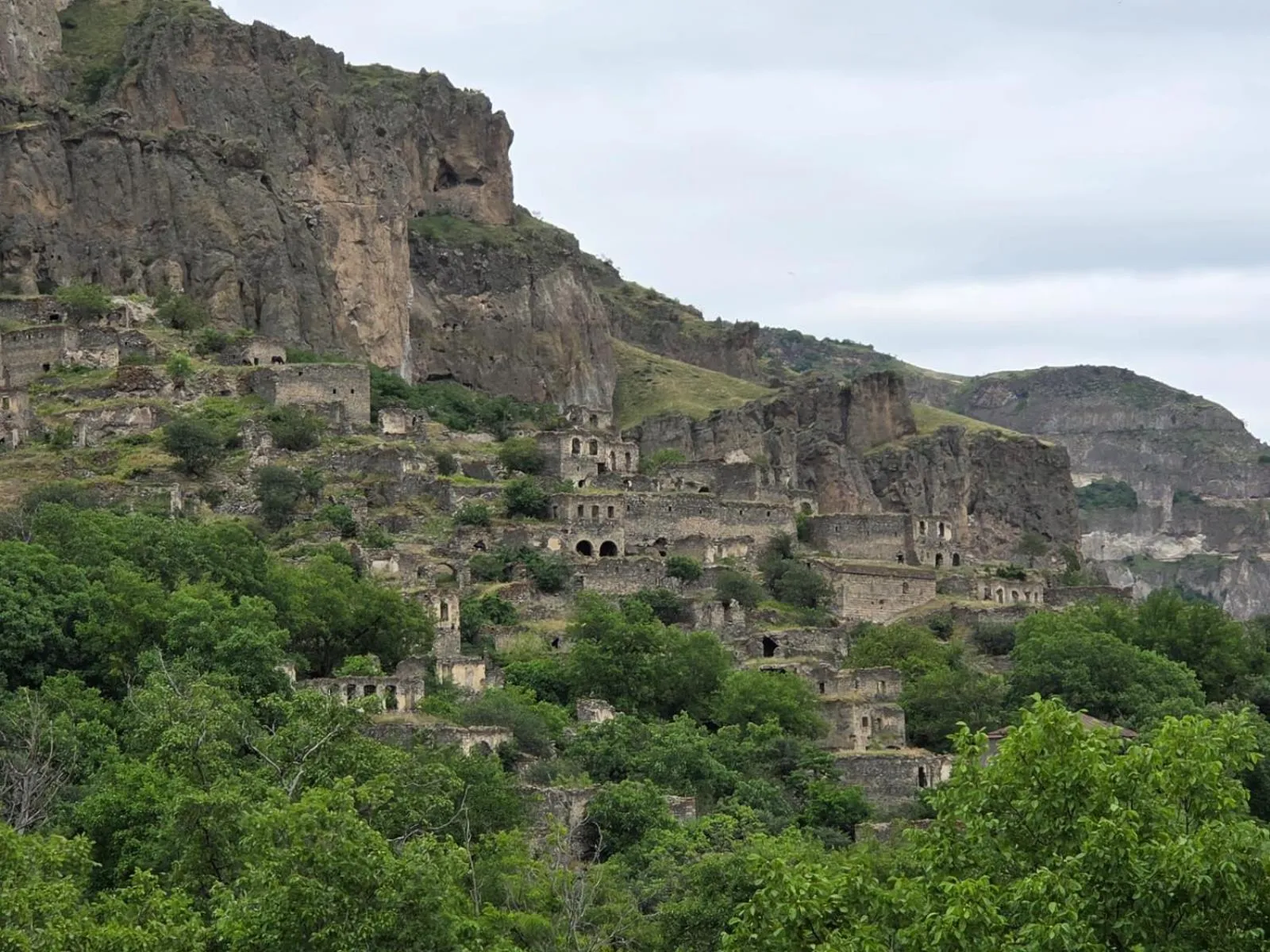 Kirch Hotel & Restaurant