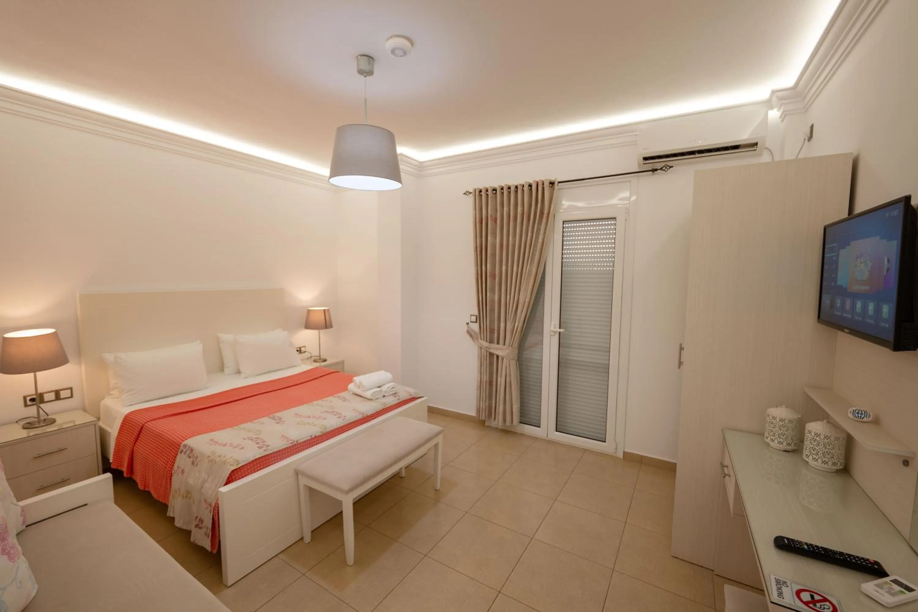 Bedroom, Bed in Hotel Mira Mare