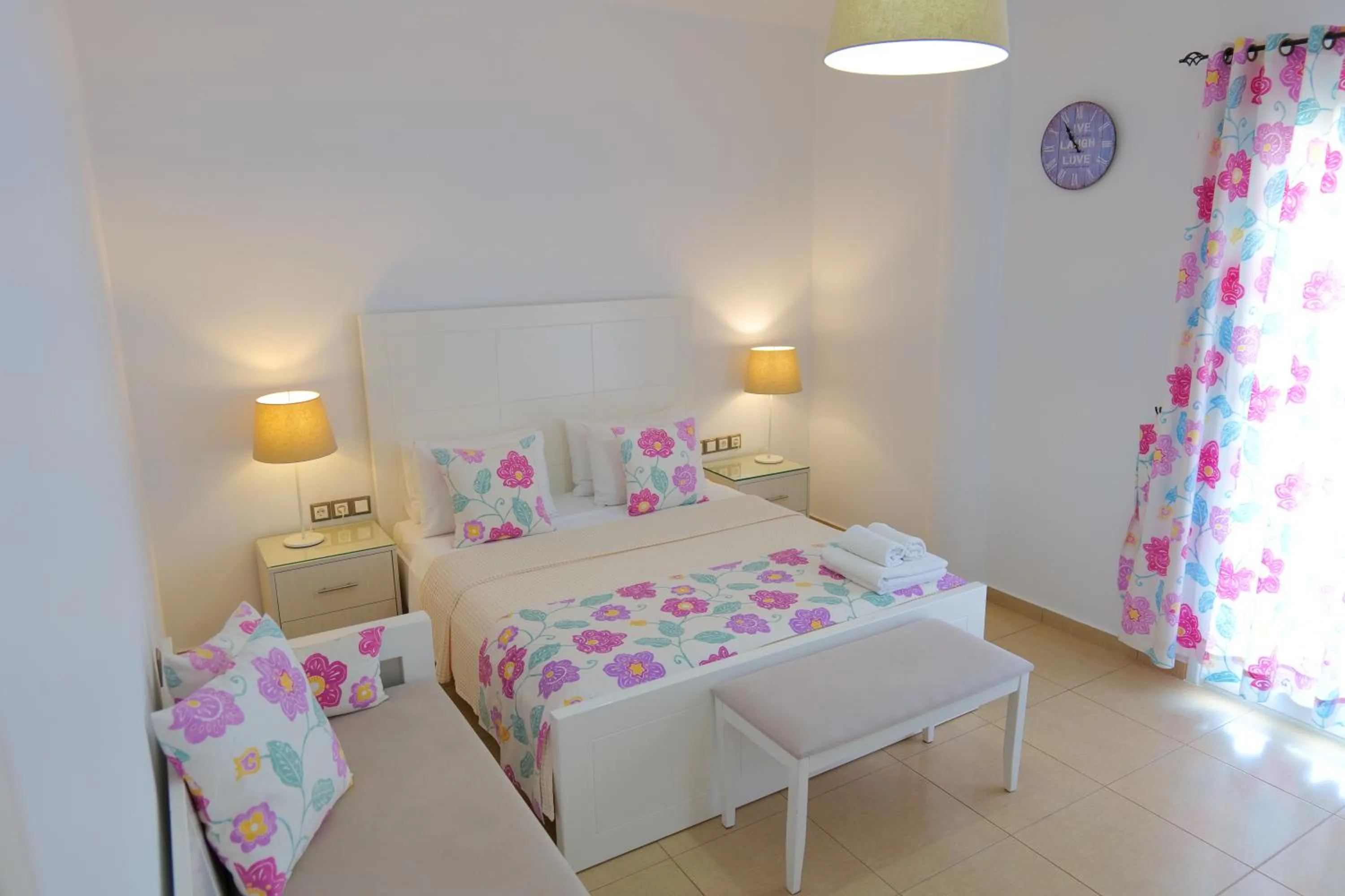 Bedroom, Bed in Hotel Mira Mare