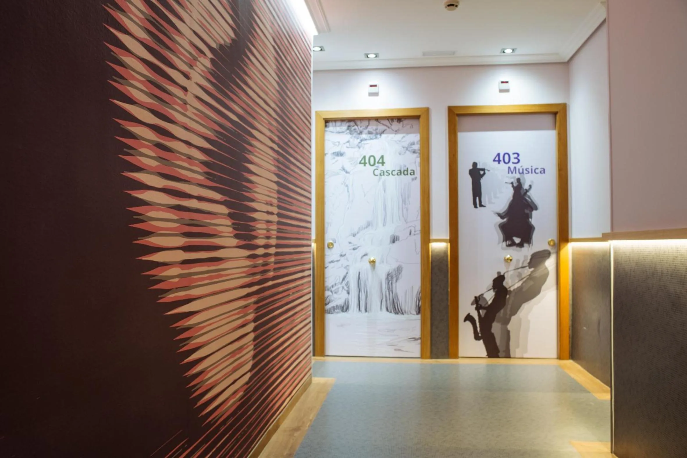 elevator in Hotel Lino