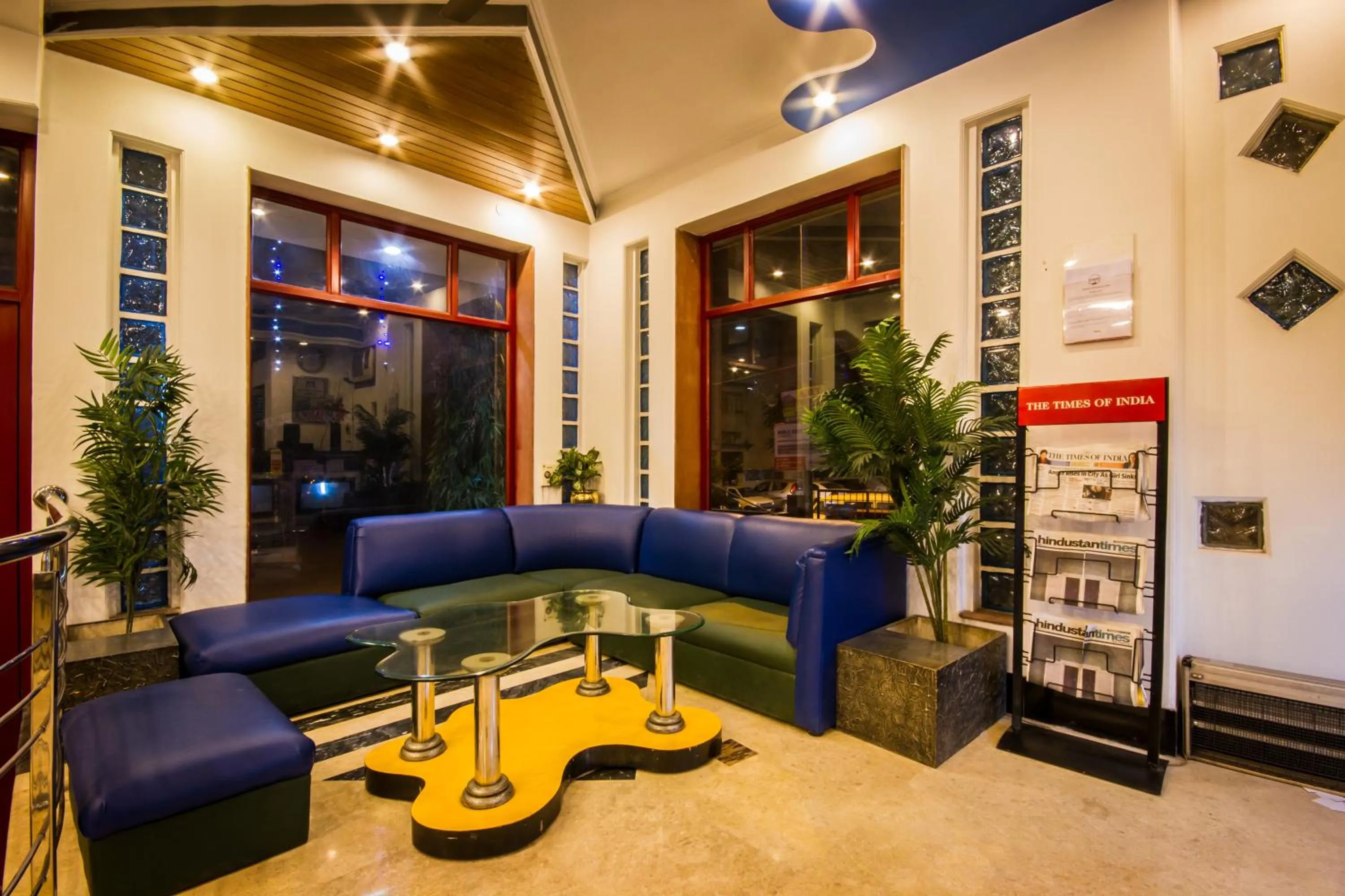 Lobby or reception in The Suncourt Hotel Yatri