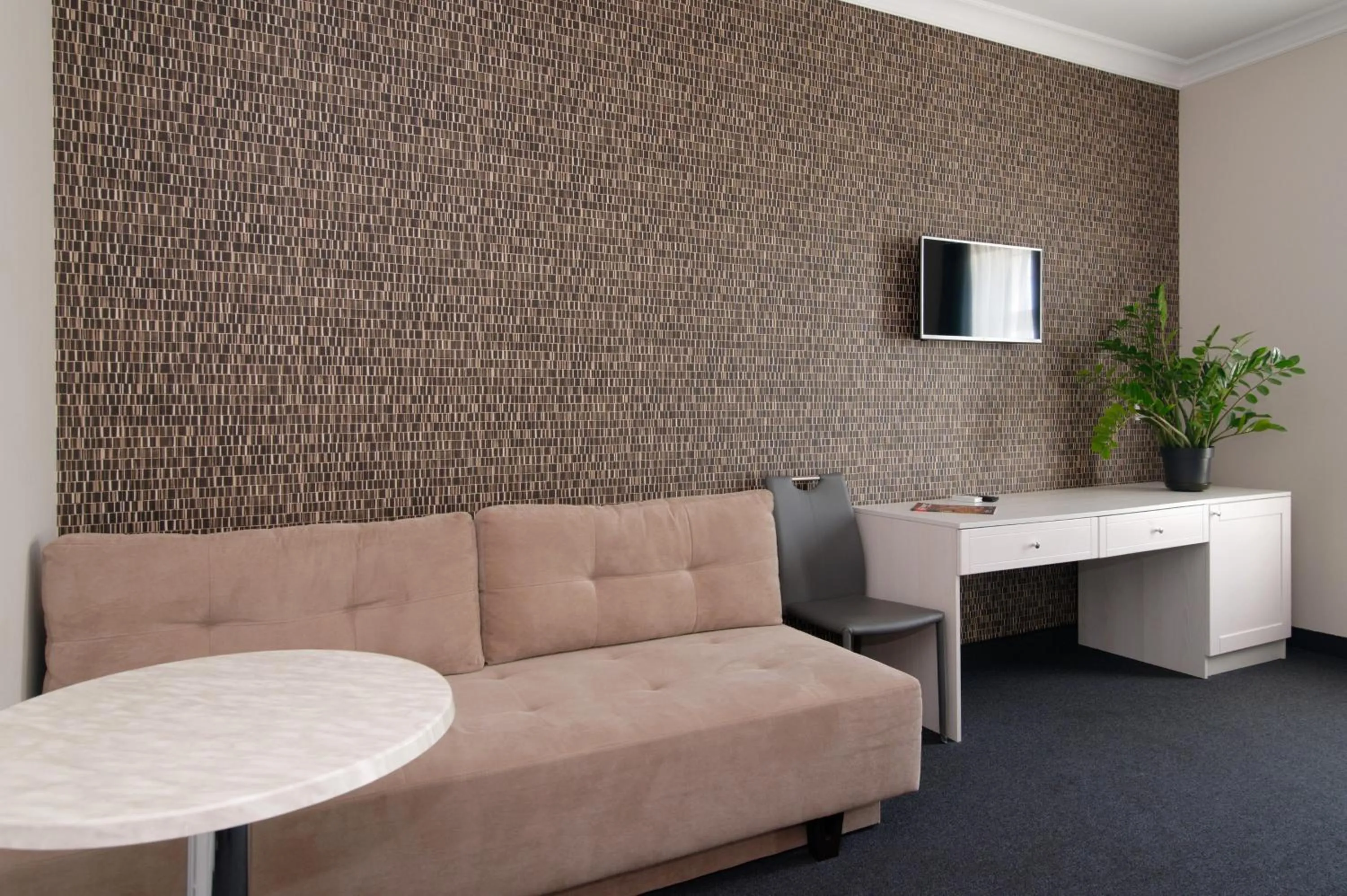 Seating area in Voyage