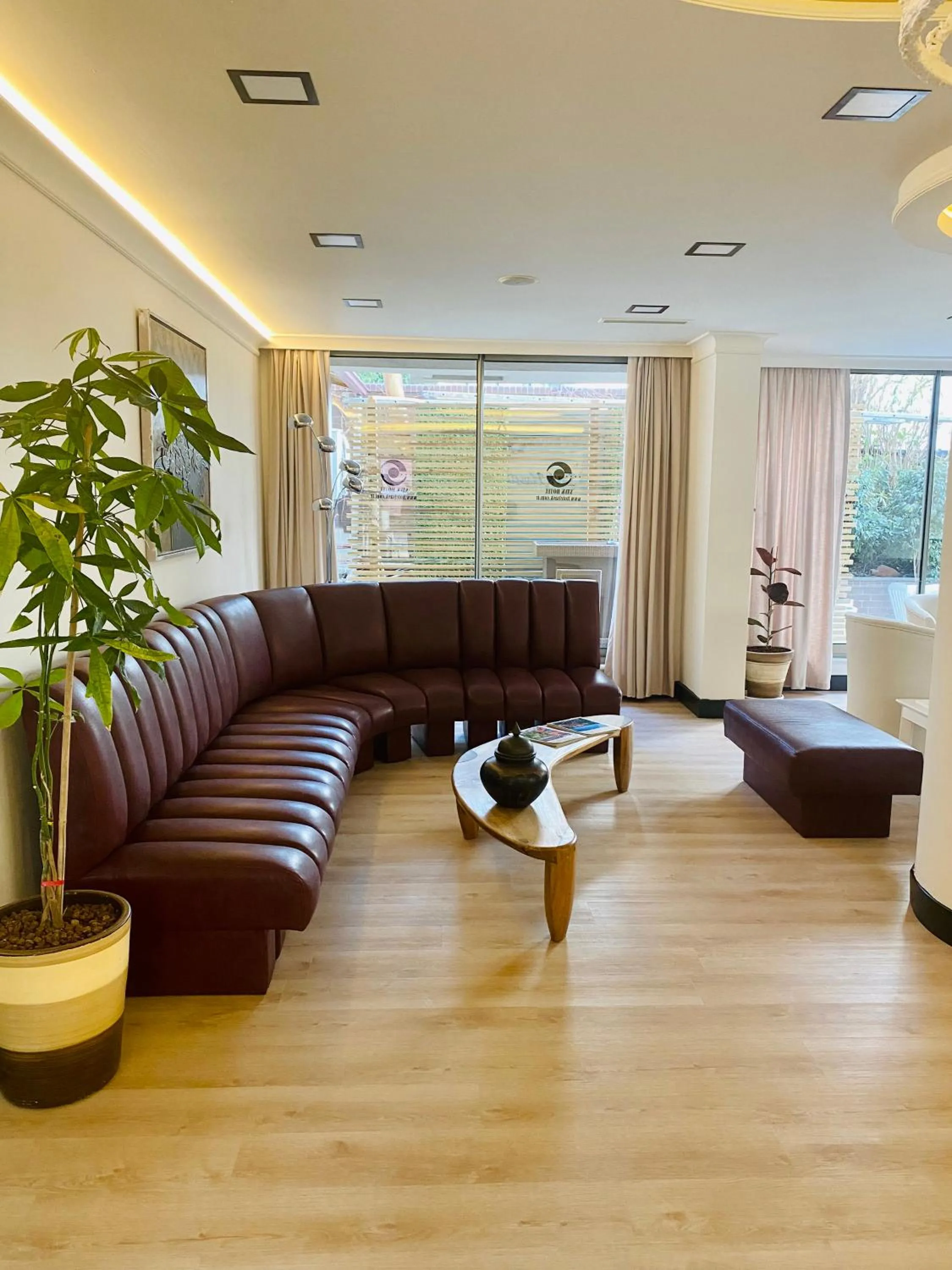 Lobby or reception in Savk Hotel