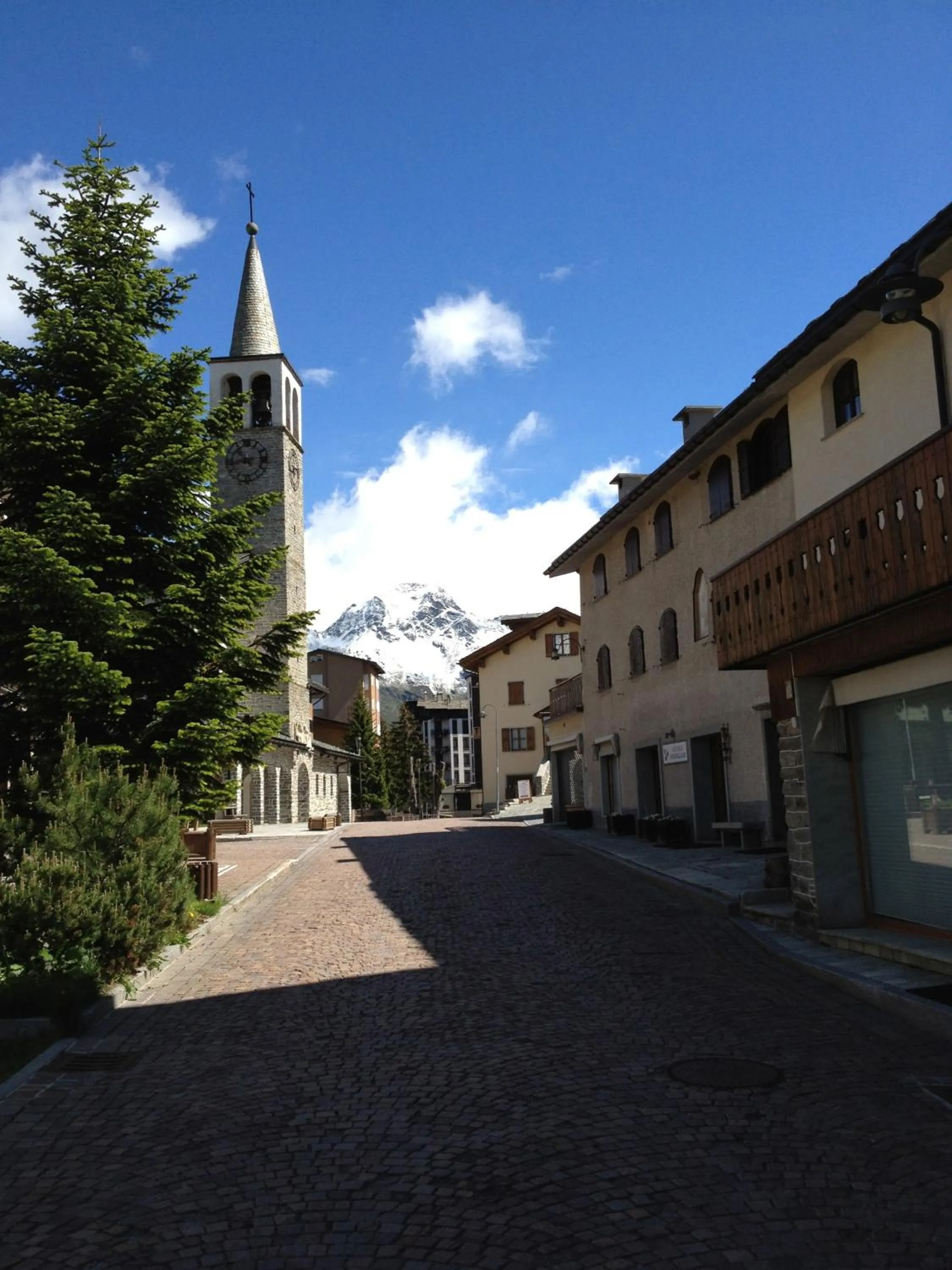 Spring in Albergo K2