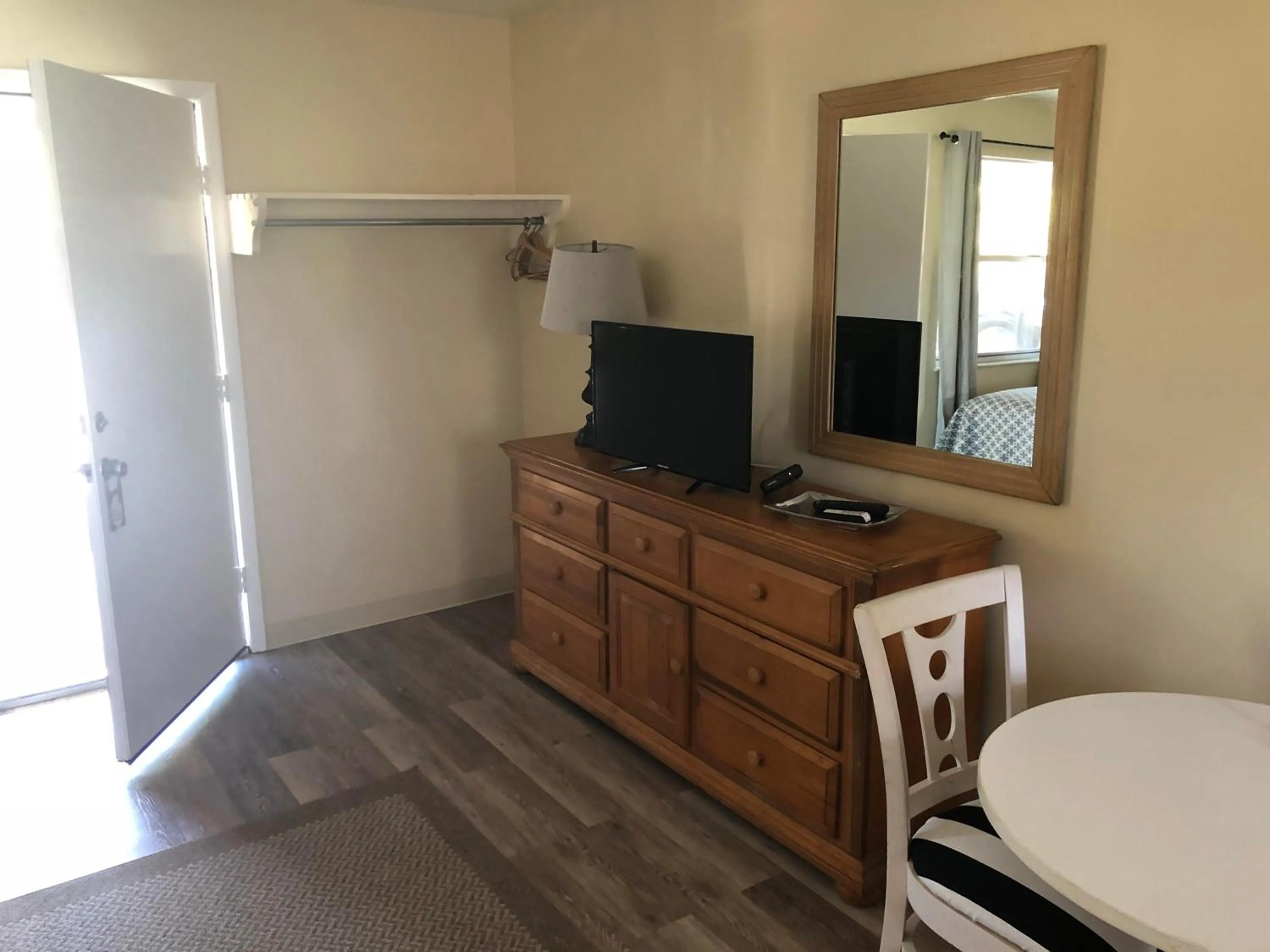 Pennwood Motor Lodge