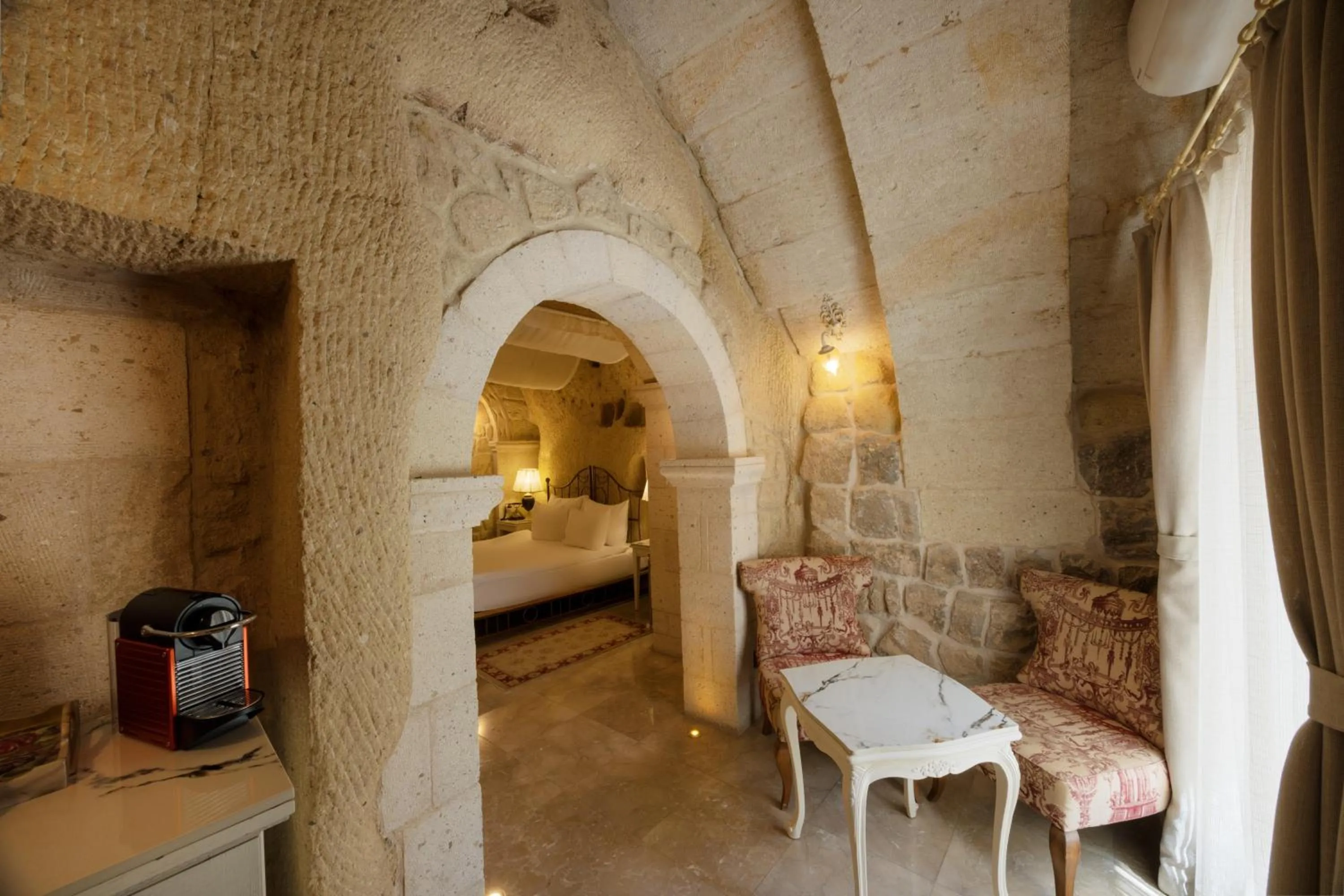 Lobby or reception, Bed in Tafoni Houses Cave Hotel