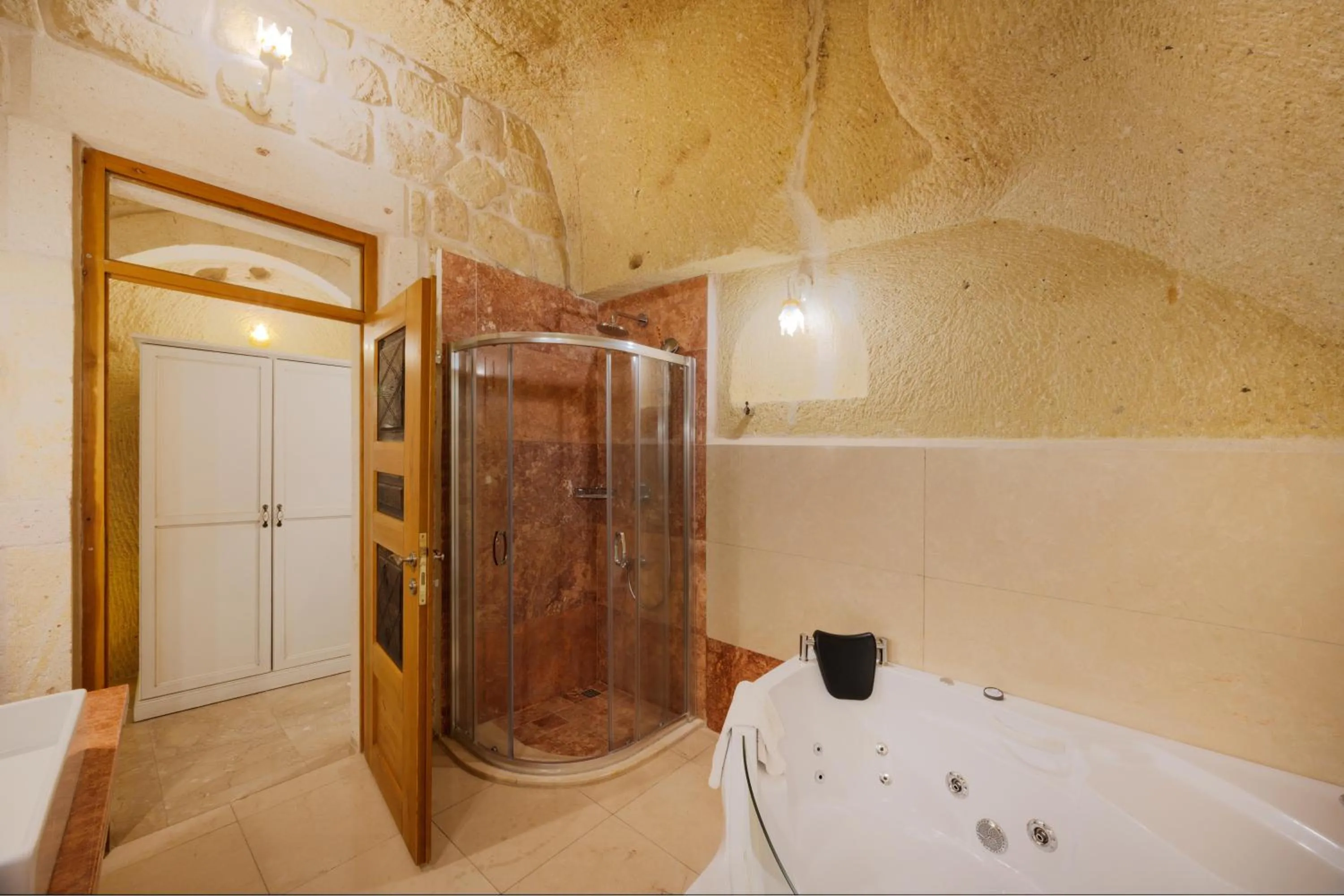 Spa and wellness centre/facilities in Tafoni Houses Cave Hotel