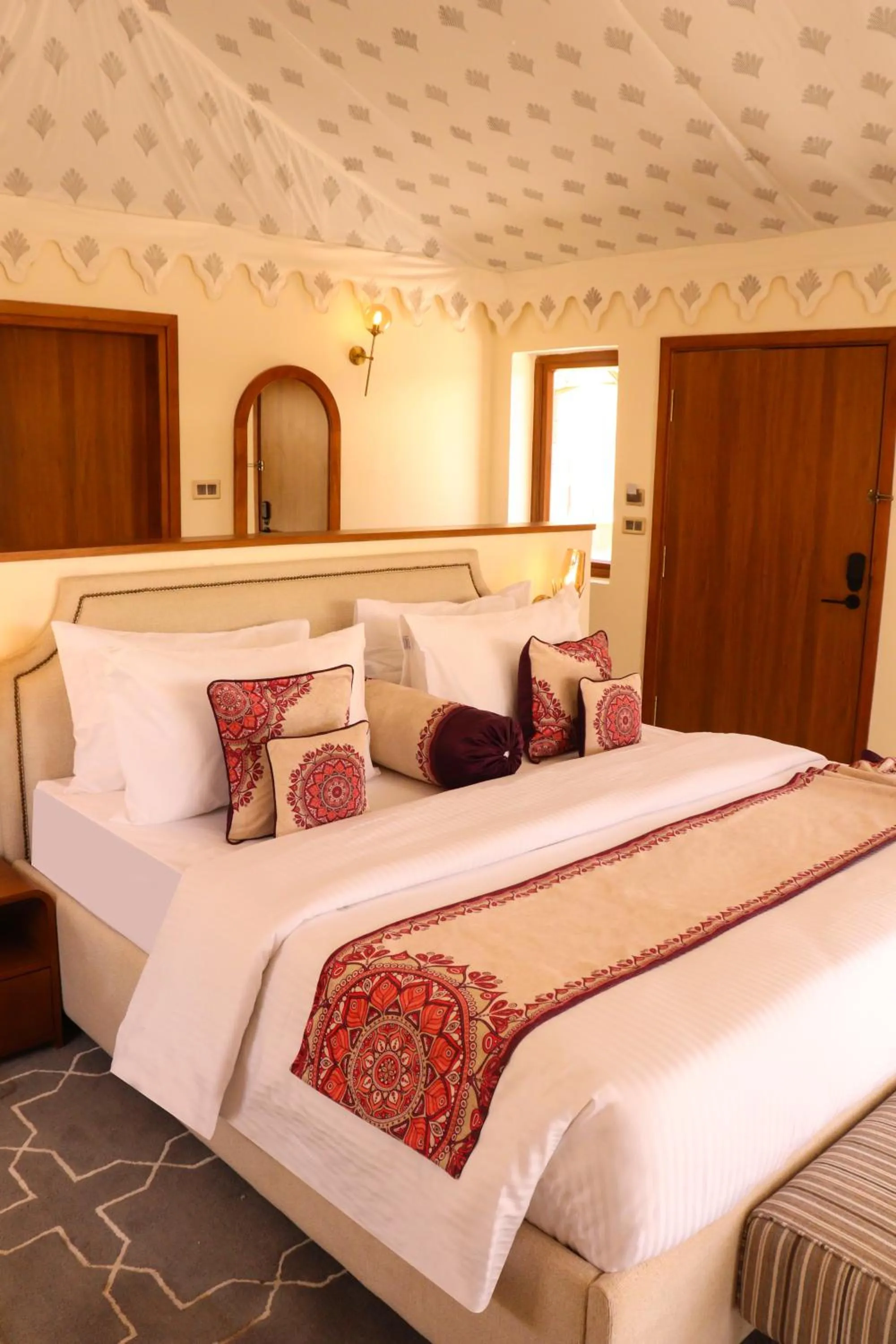 Bed in Chokhi Dhani The Palace Hotel