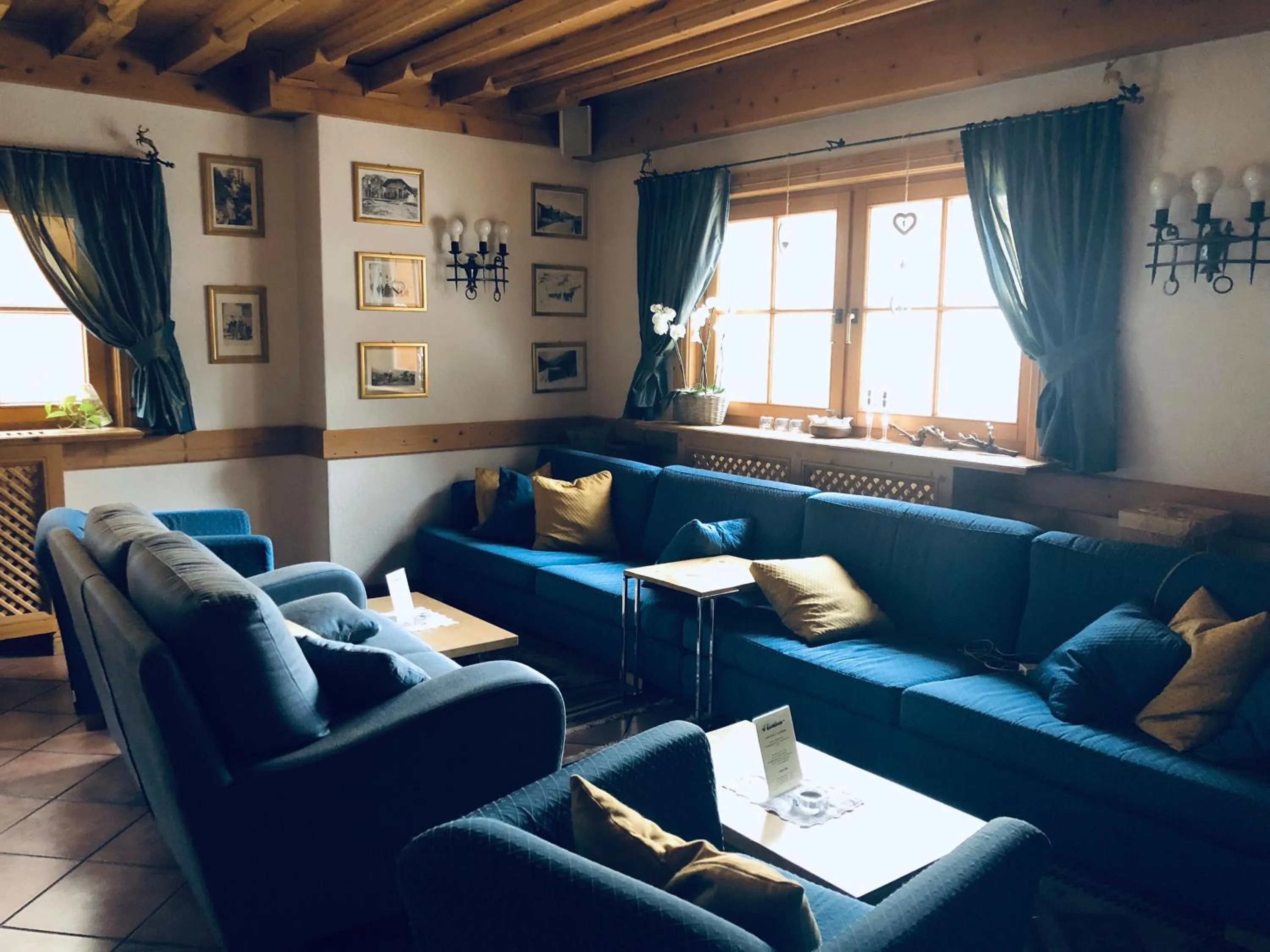 Lounge or bar in Sport Hotel Alpina