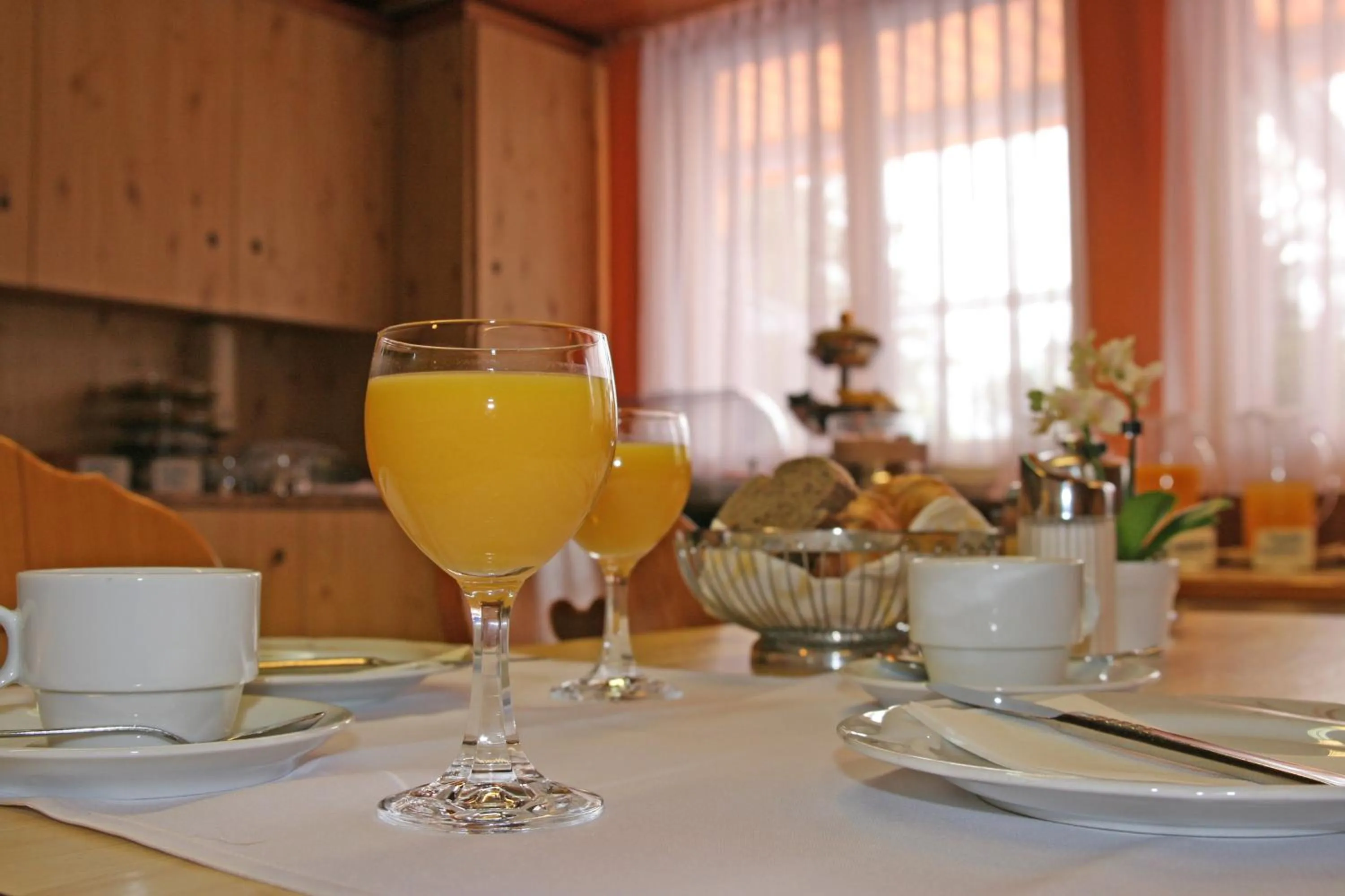 Restaurant/places to eat in Hotel Glärnisch Hof