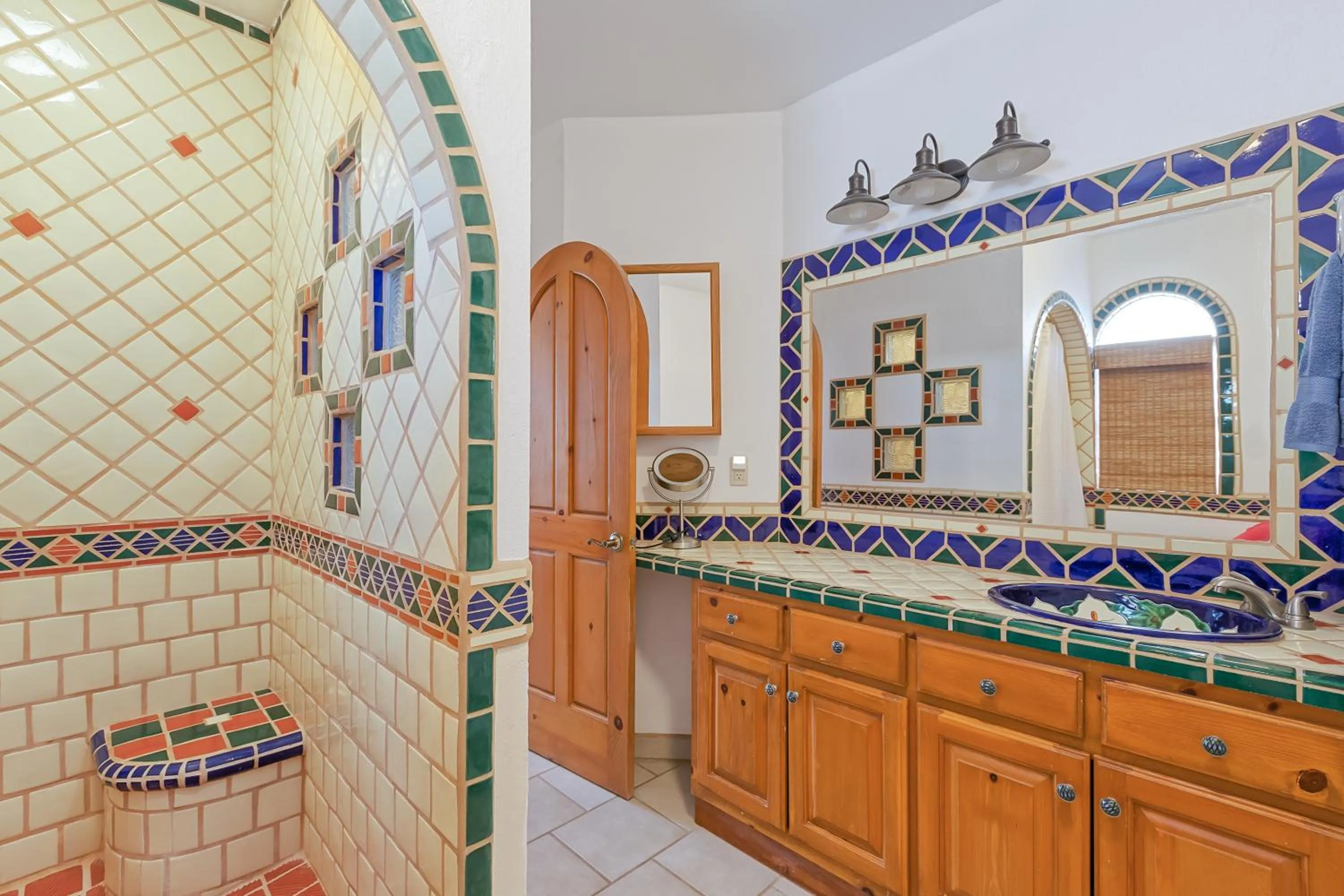 Bathroom in Casita de Maria by Kivoya